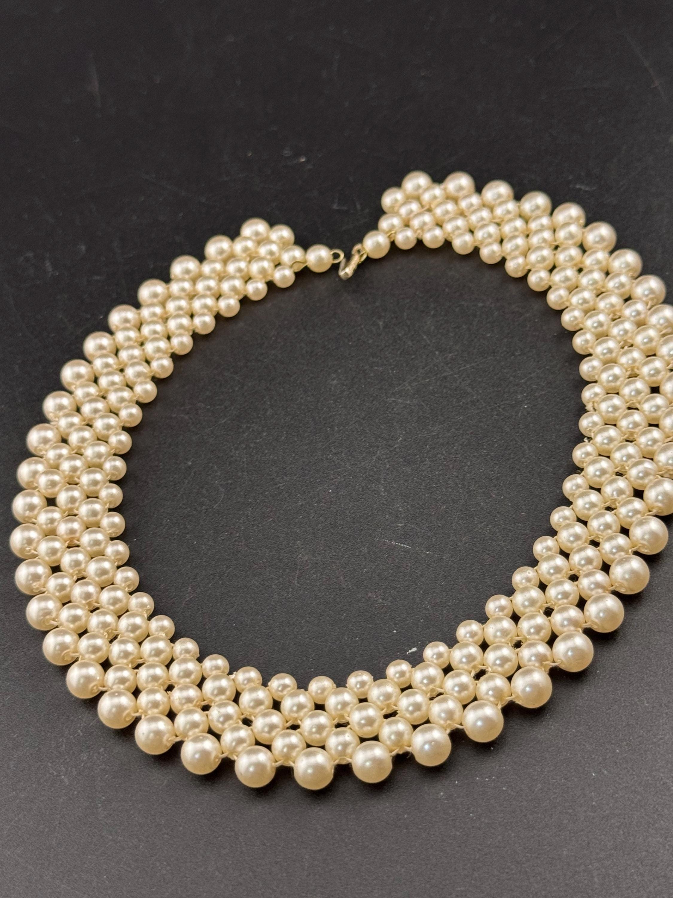 Petite fit, slim neck Vintage Hong Kong signed faux cream Plastic round pearl woven choker necklace 39cm