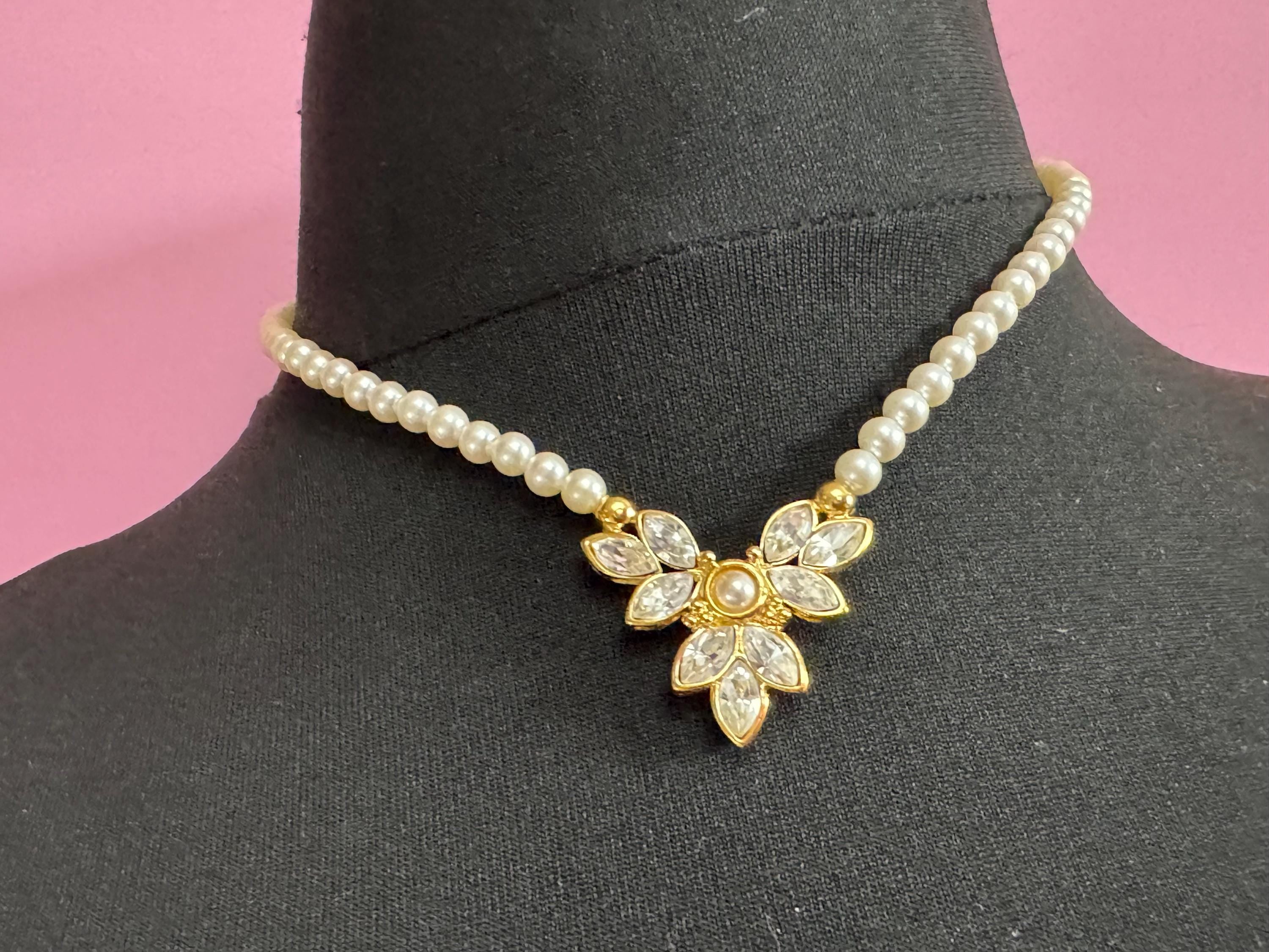 Signed Napier 1980s Vintage cream glass pearl rhinestone drop necklace gold tone 42cm