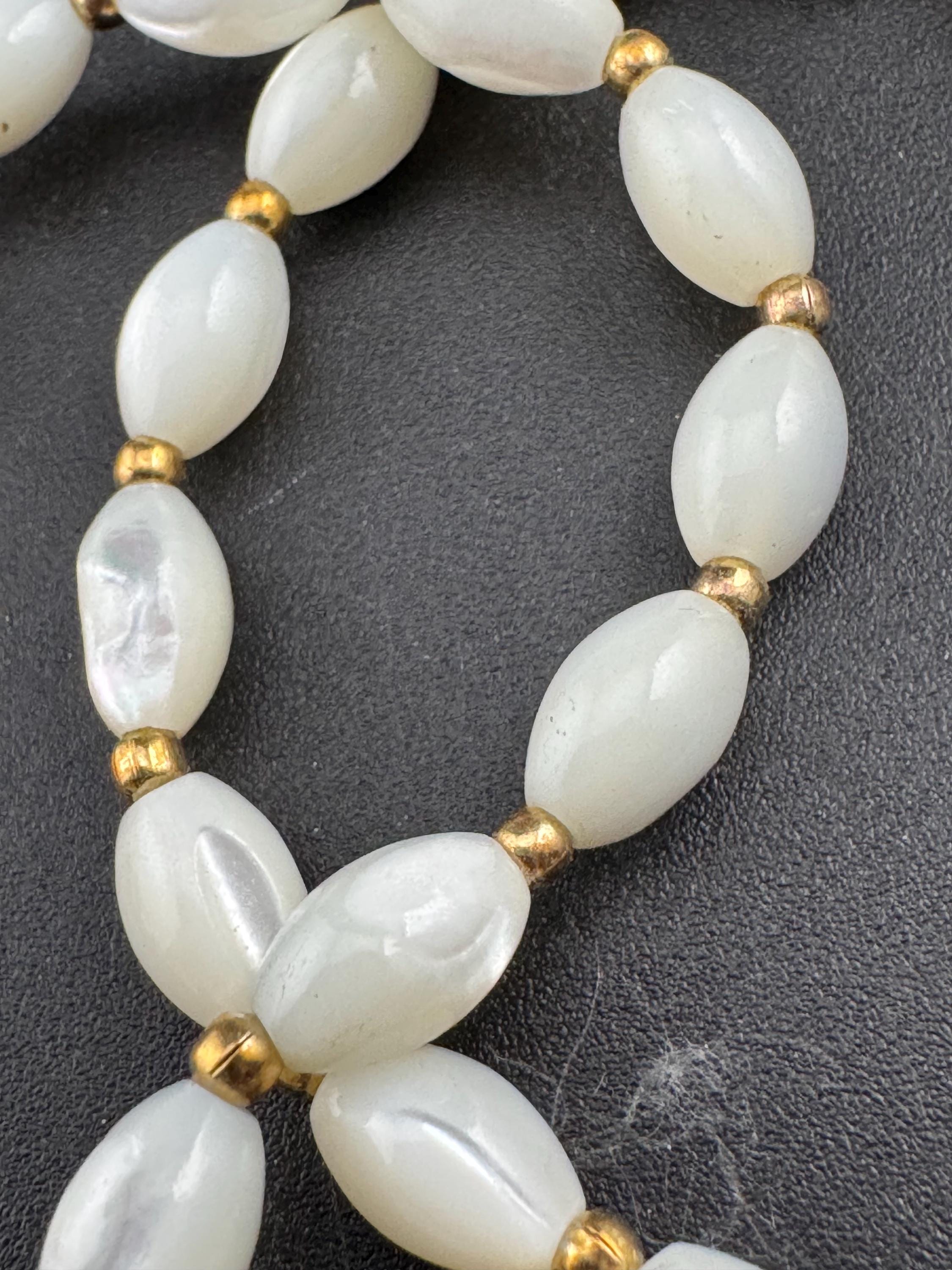 Vintage mother of pearl MOP Natural shell small beaded necklace with gold metal spacer beads