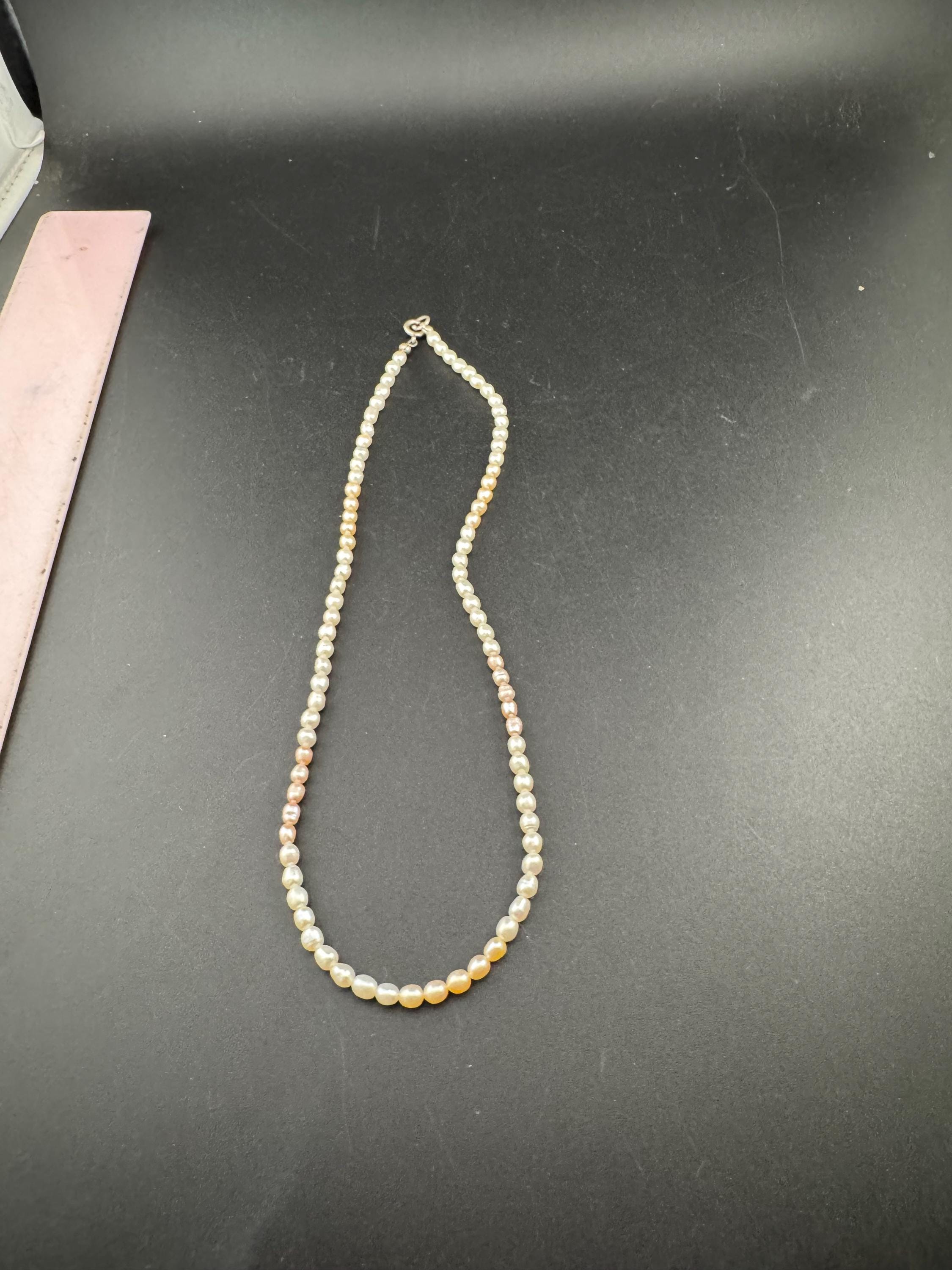 Vintage natural real seed Pearl two tone pink cream beaded necklace with spring ring clasp 43cm