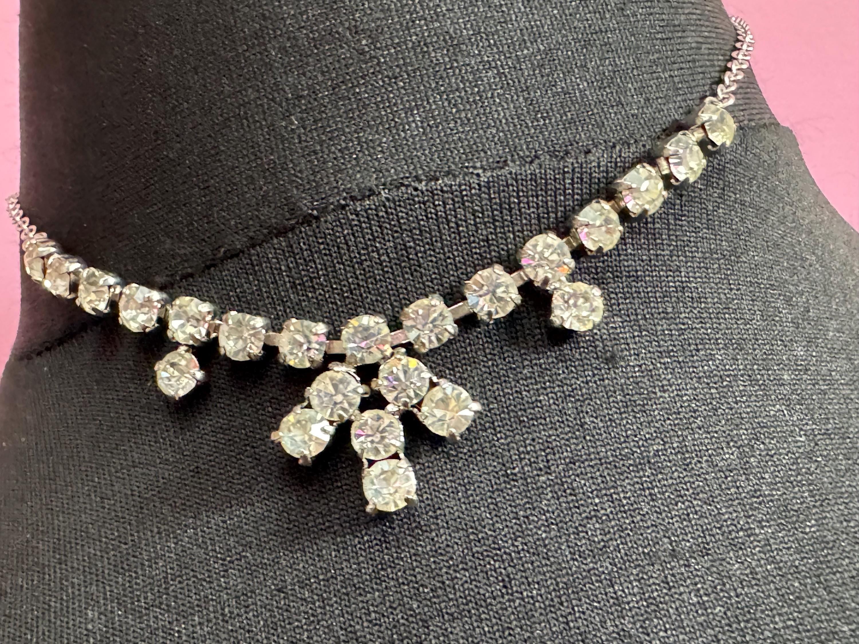 Dainty 39.5cm vintage clear diamanté rhinestone crystal silver tone choker necklace mid century