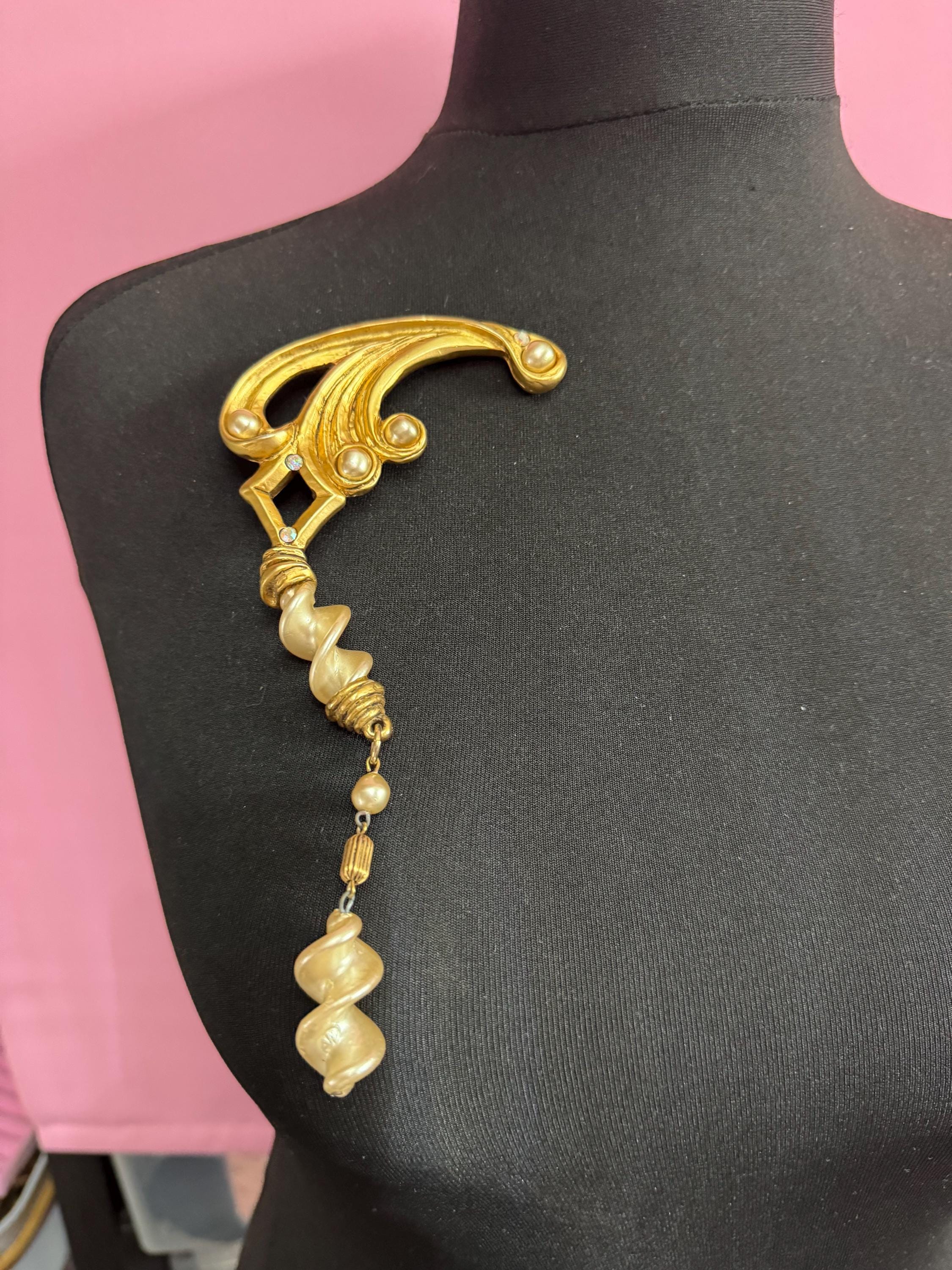 1980s signed Clare Deve huge high end oversized faux pearl dangle drop brooch, Paris designer gold resin