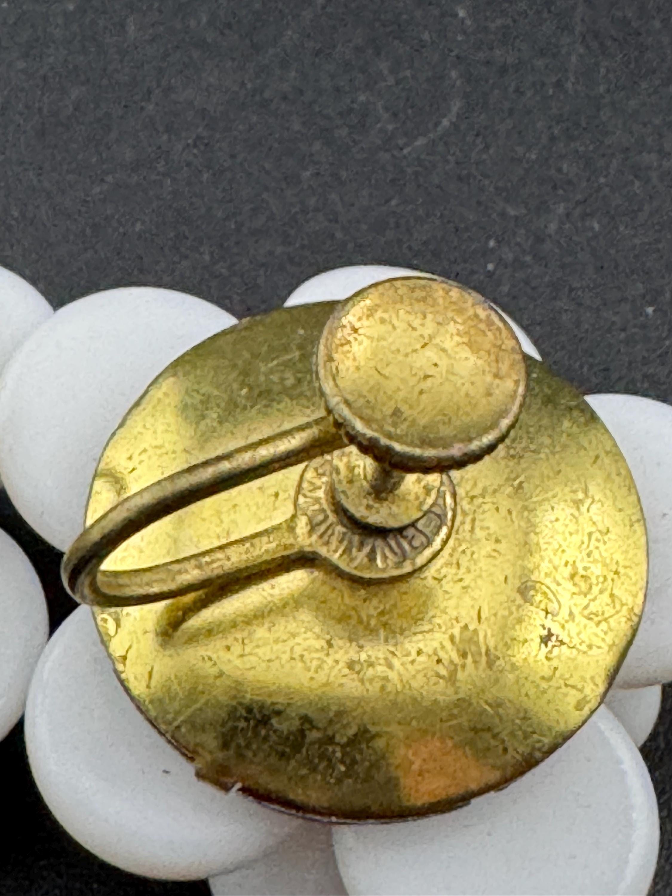 Vintage 3cm white milk glass floral beaded Cluster Clip On Earrings 1940s 1950s