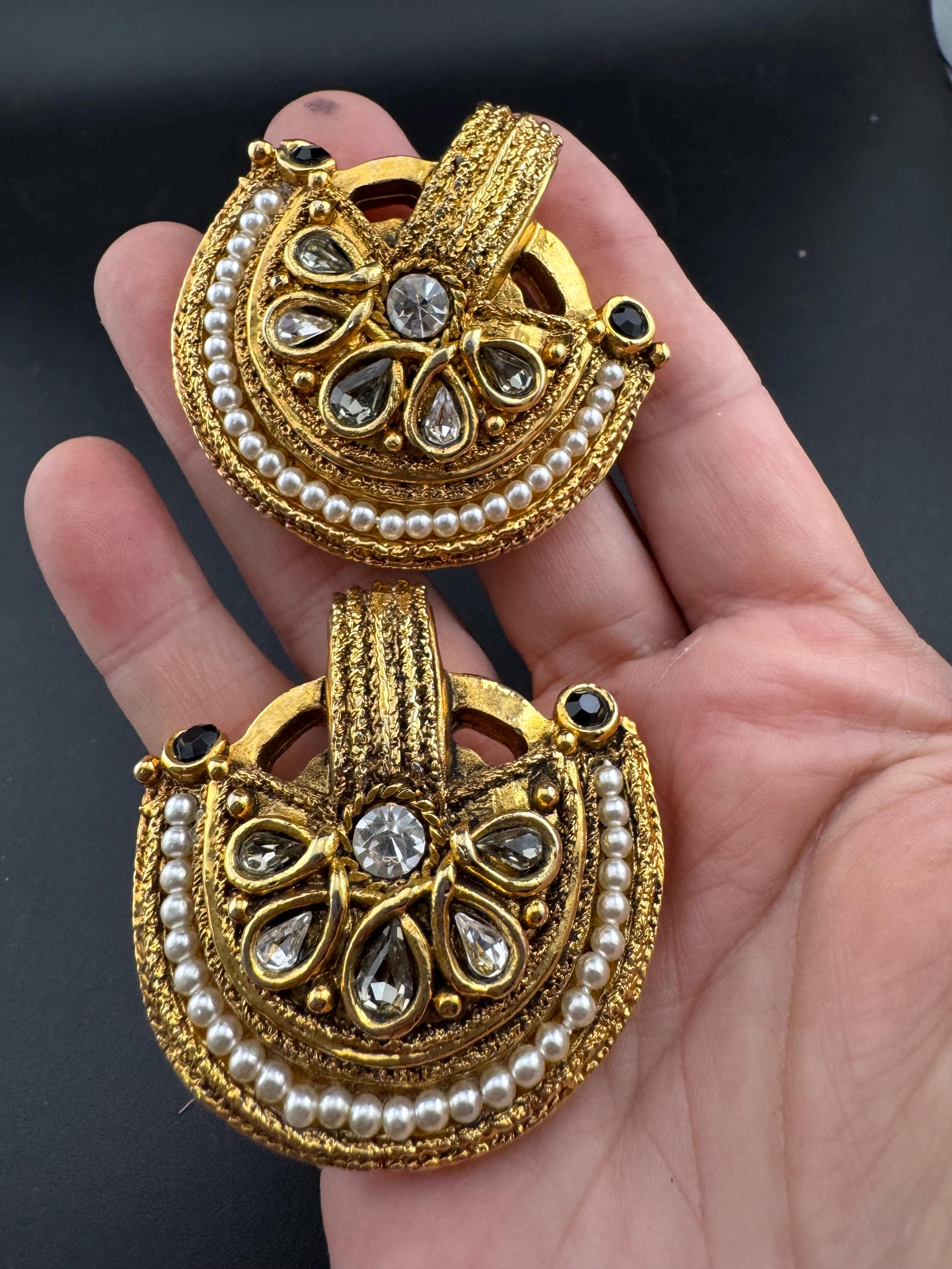 1980s signed Clare Deve huge high end oversized pair of grey rhinestone stud clip on earrings , Paris designer gold resin