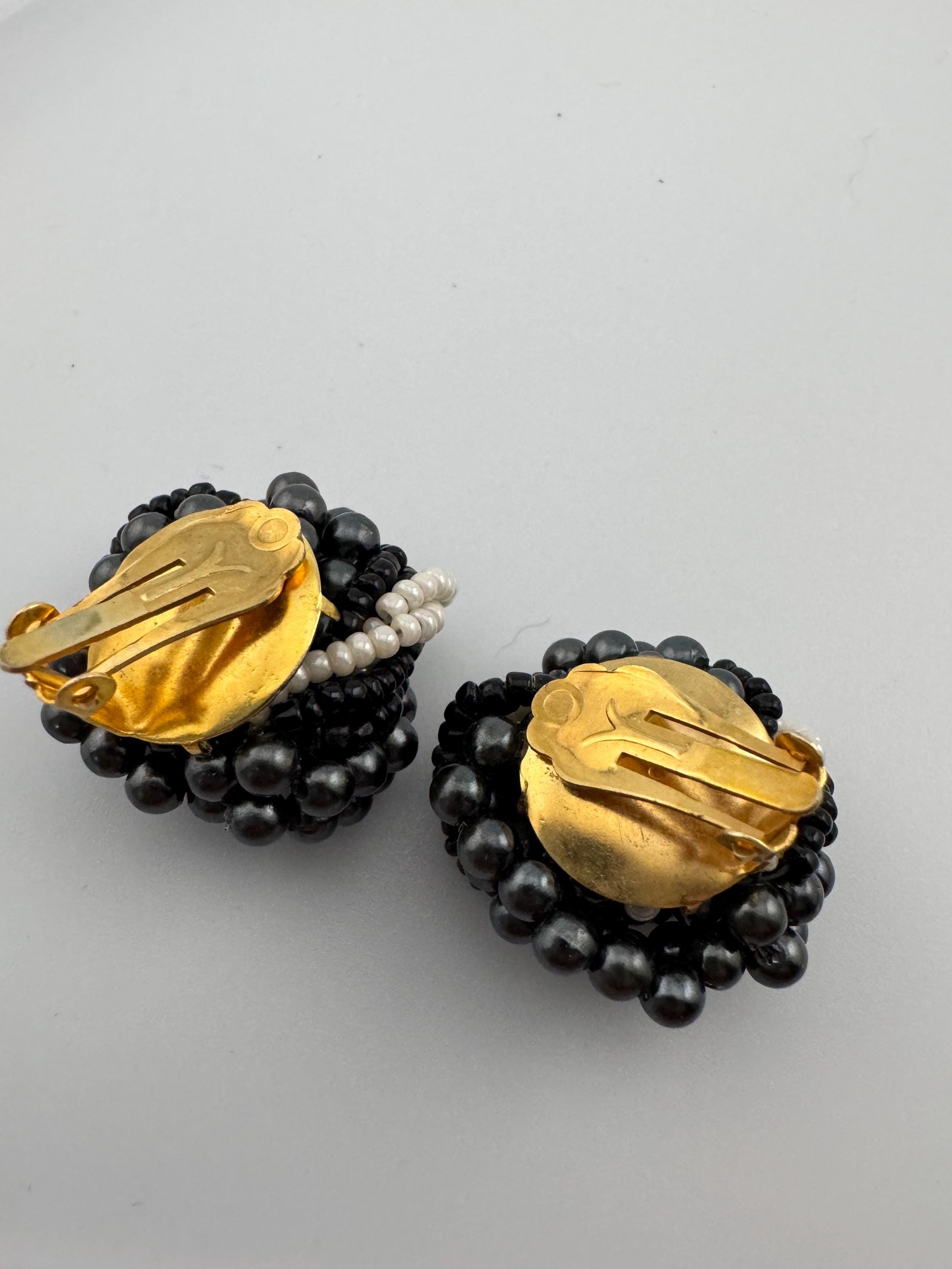 Black grey glass pearl seed bead turban clip on earrings vintage