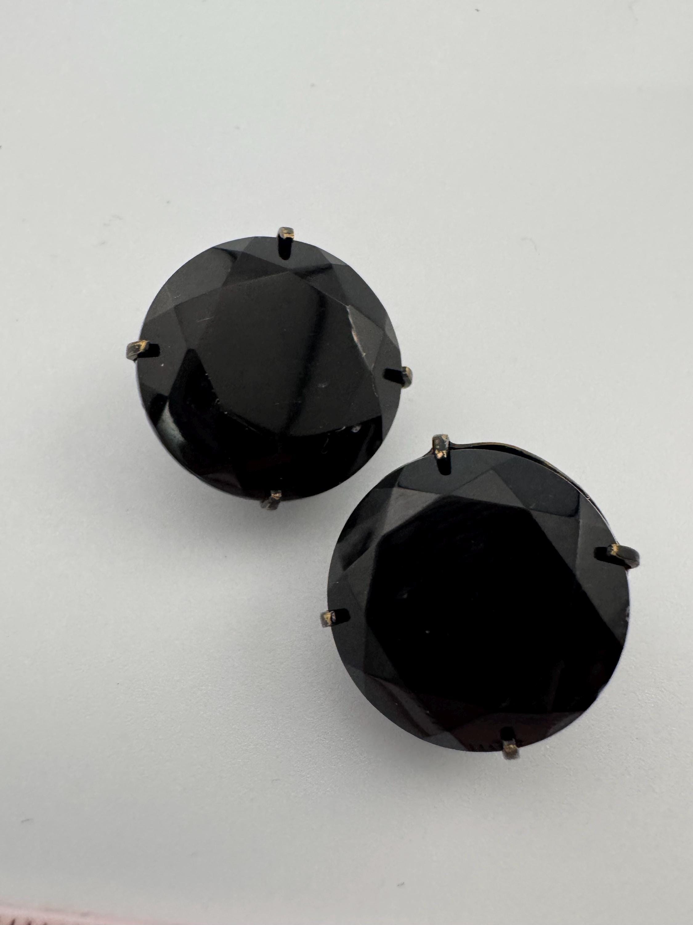 Vintage 2cm black glass round prong set rhinestone Clip On Earrings