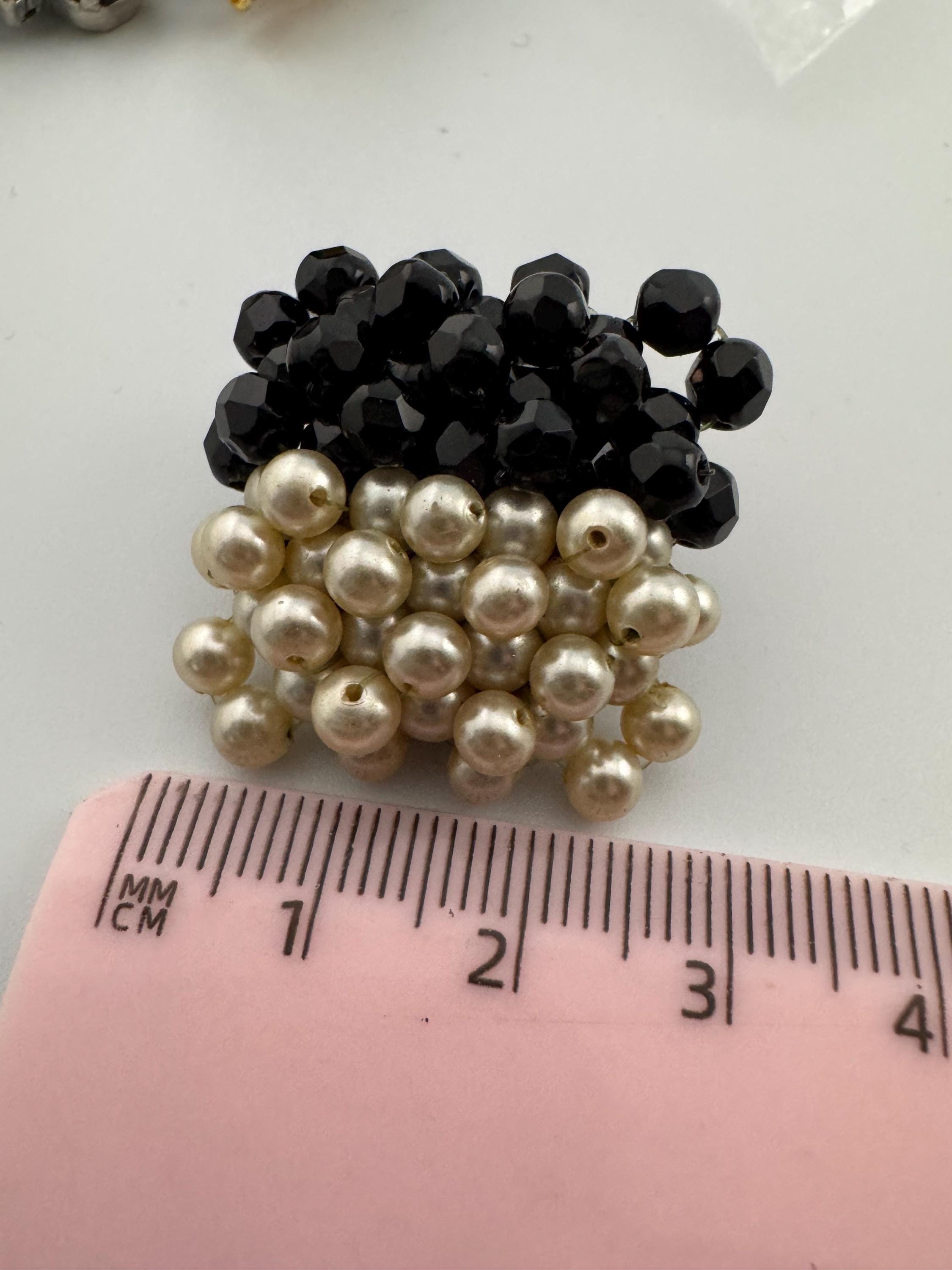 Vintage stylish Black glass and cream acrylic pearl beaded square clip on earrings