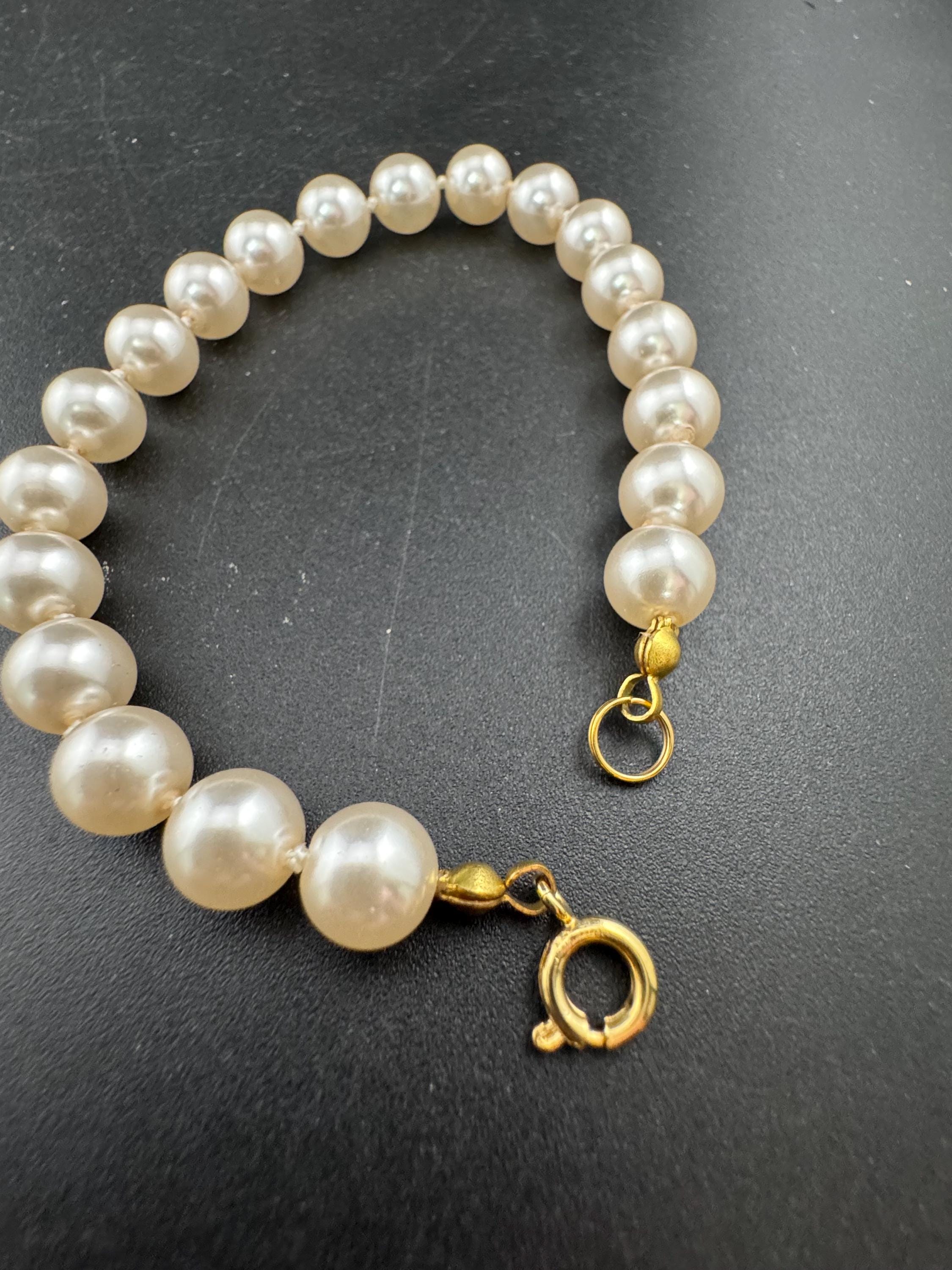 vintage acrylic faux pearl single Row gold tone beaded bracelet 21cm