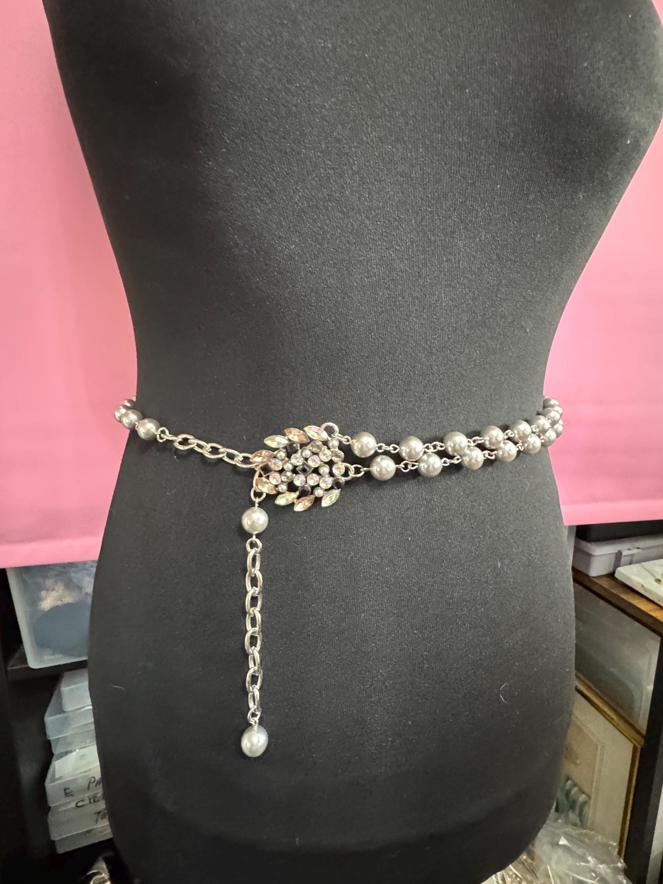Vintage silver tone chain link adjustable fashion chain metal belt with grey faux pearls and rhinestone  paste clasp 1990s statement