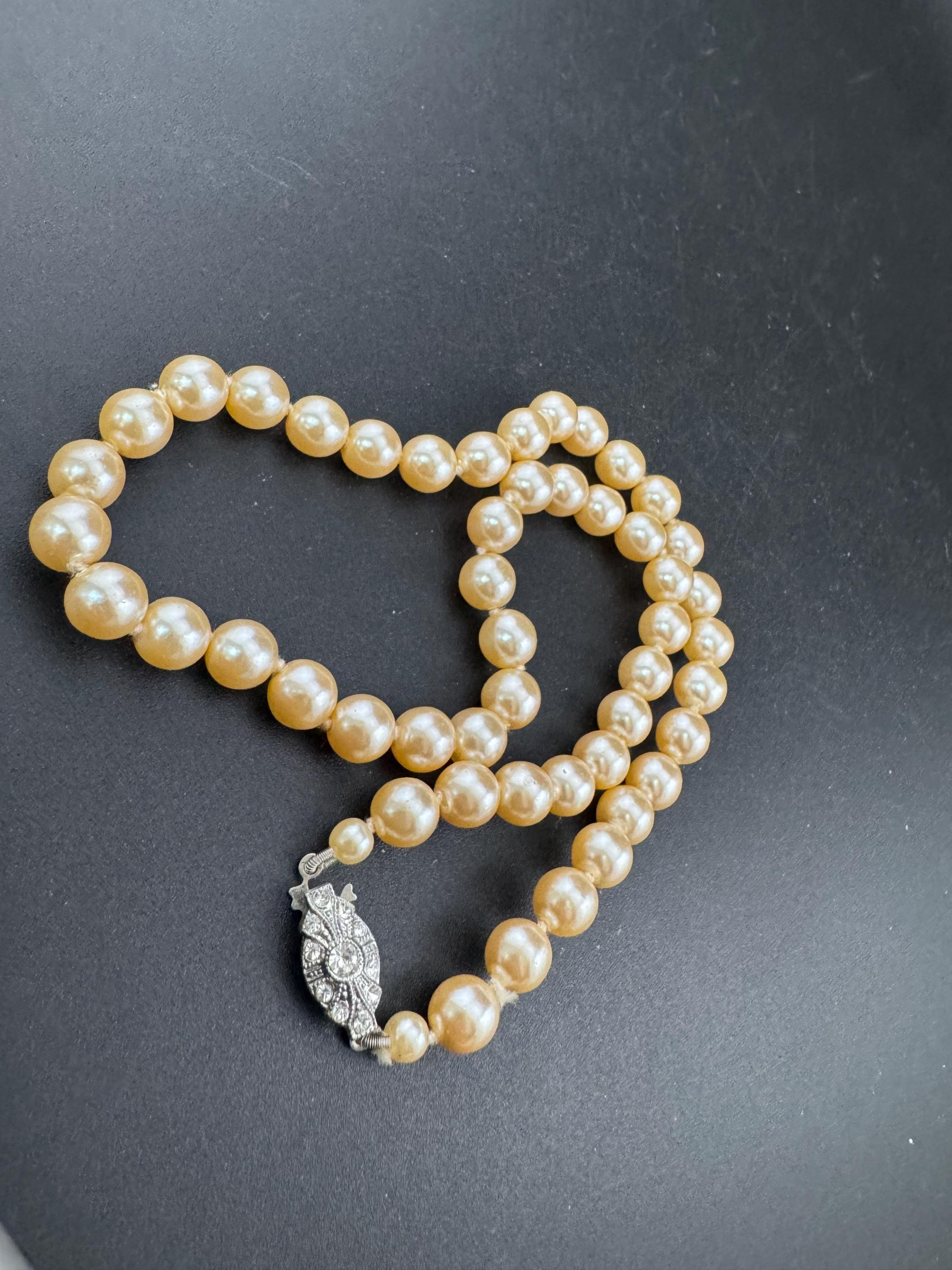 vintage cream glass pearl necklace silver tone rhinestone clasp 46cm graduated beads