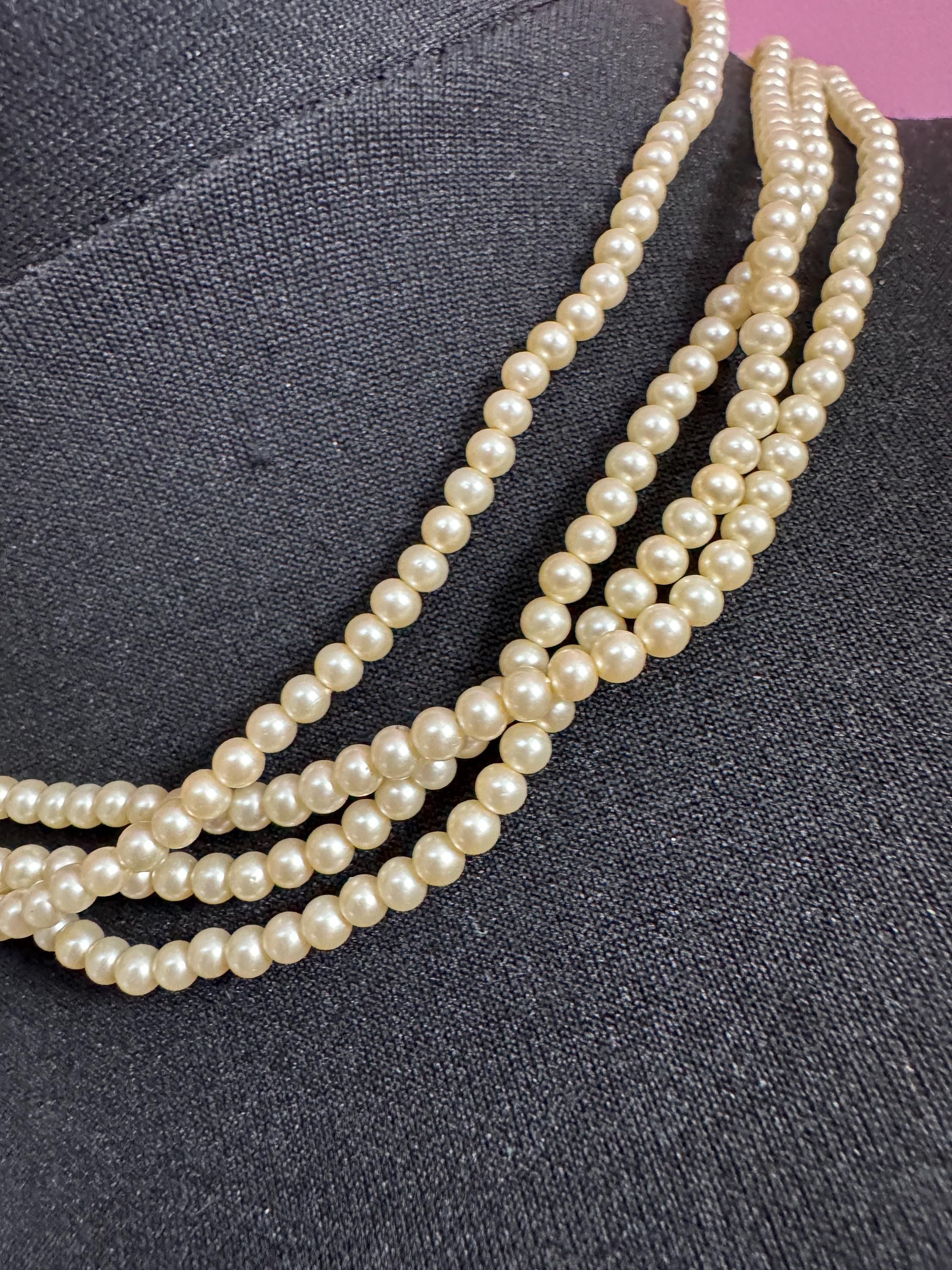 vintage 4 row multistrand small glass Pearl choker necklace gold tone clasp