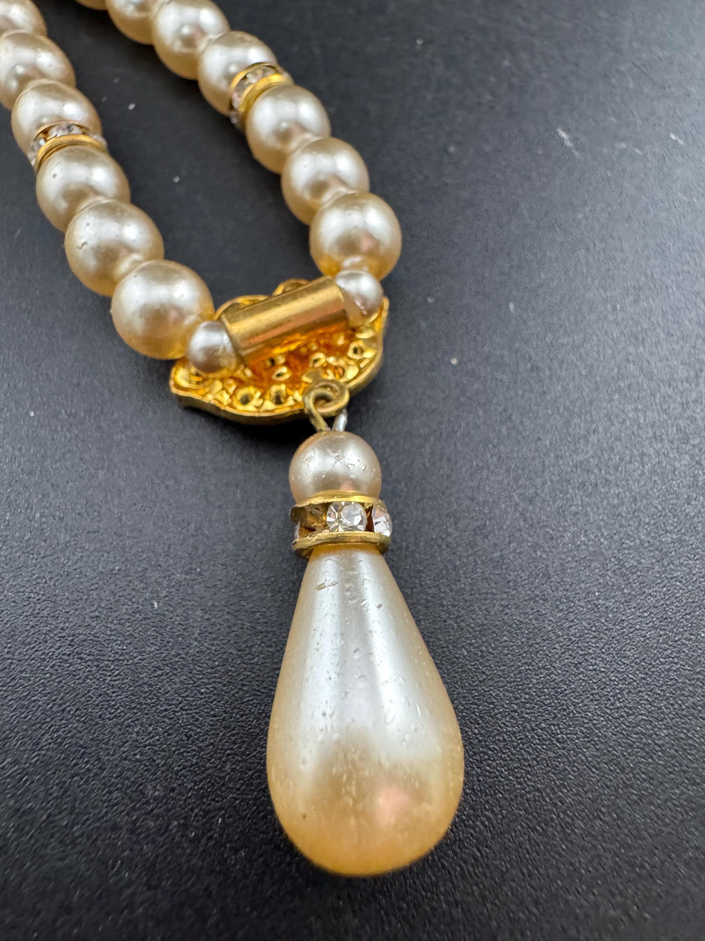 Vintage Faux glass Pearl teardrop necklace rhinestone and crystal rondelle set pendant 44cm
