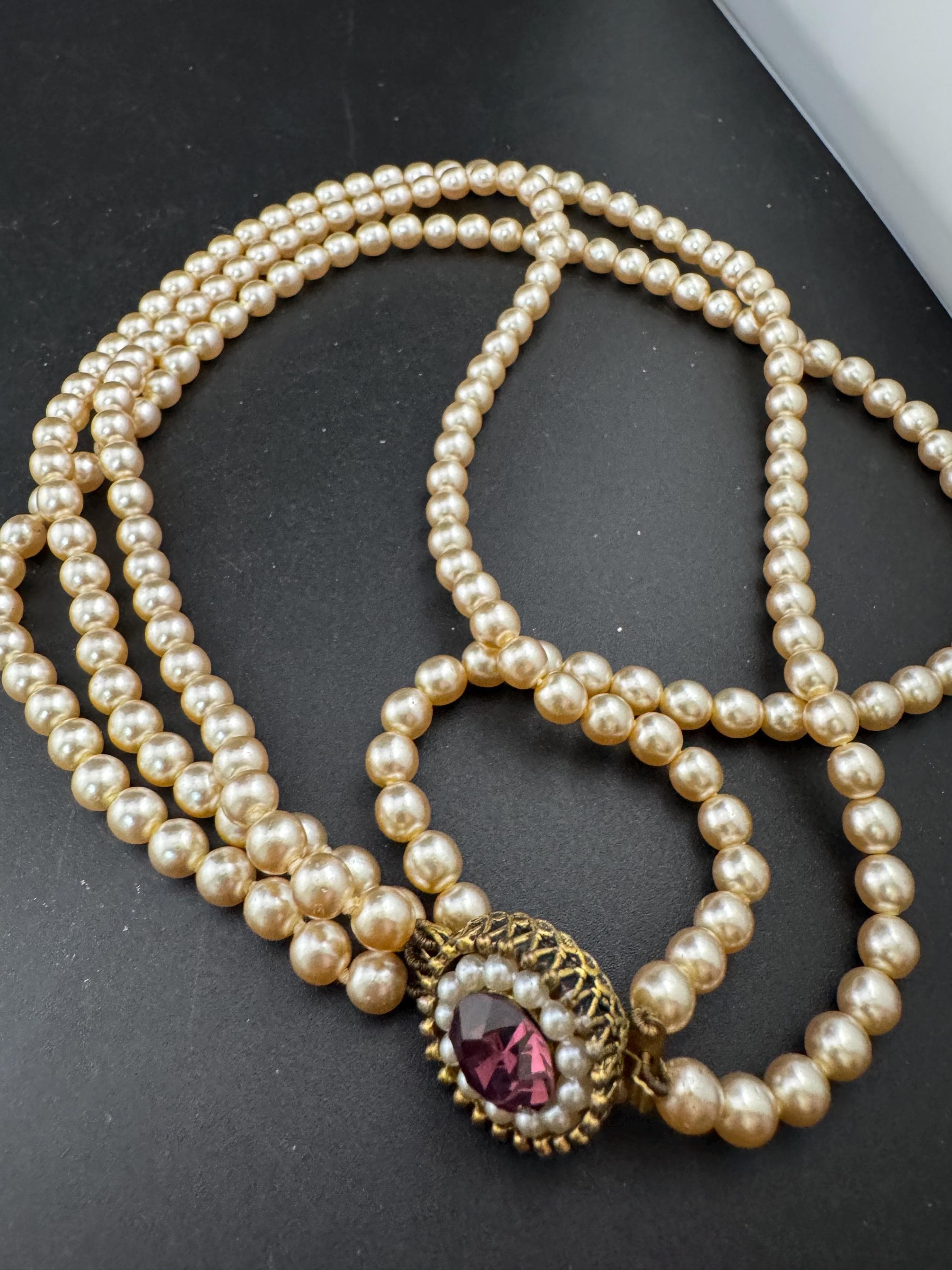 Petite fit  40cm 3 row Cream glass pearl choker necklace with pink rhinestone and seed pearl ornate clasp