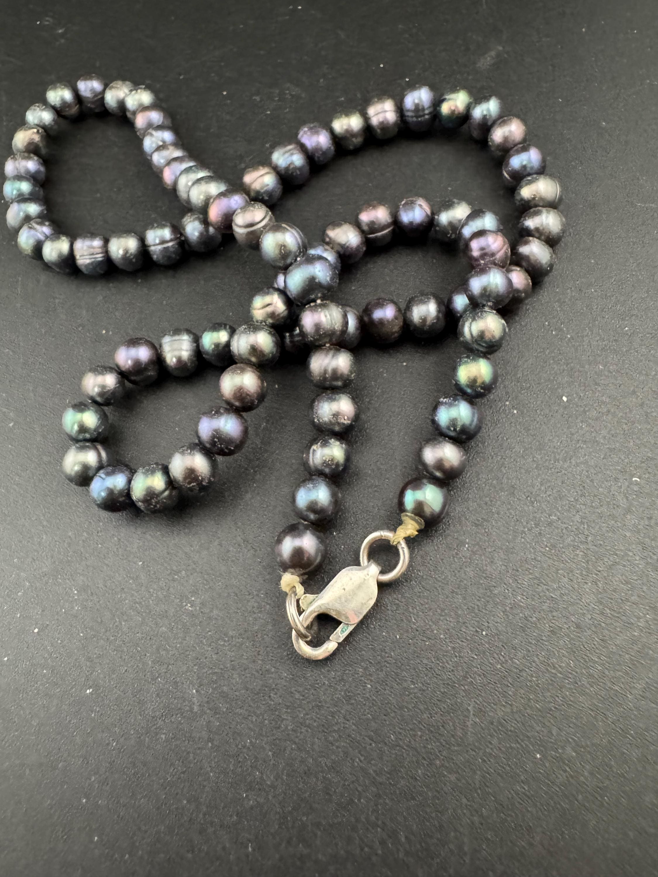Vintage 925 silver clasp,  dyed freshwater pearl Petrol blue to grey glass knotted pearl necklace 48cm