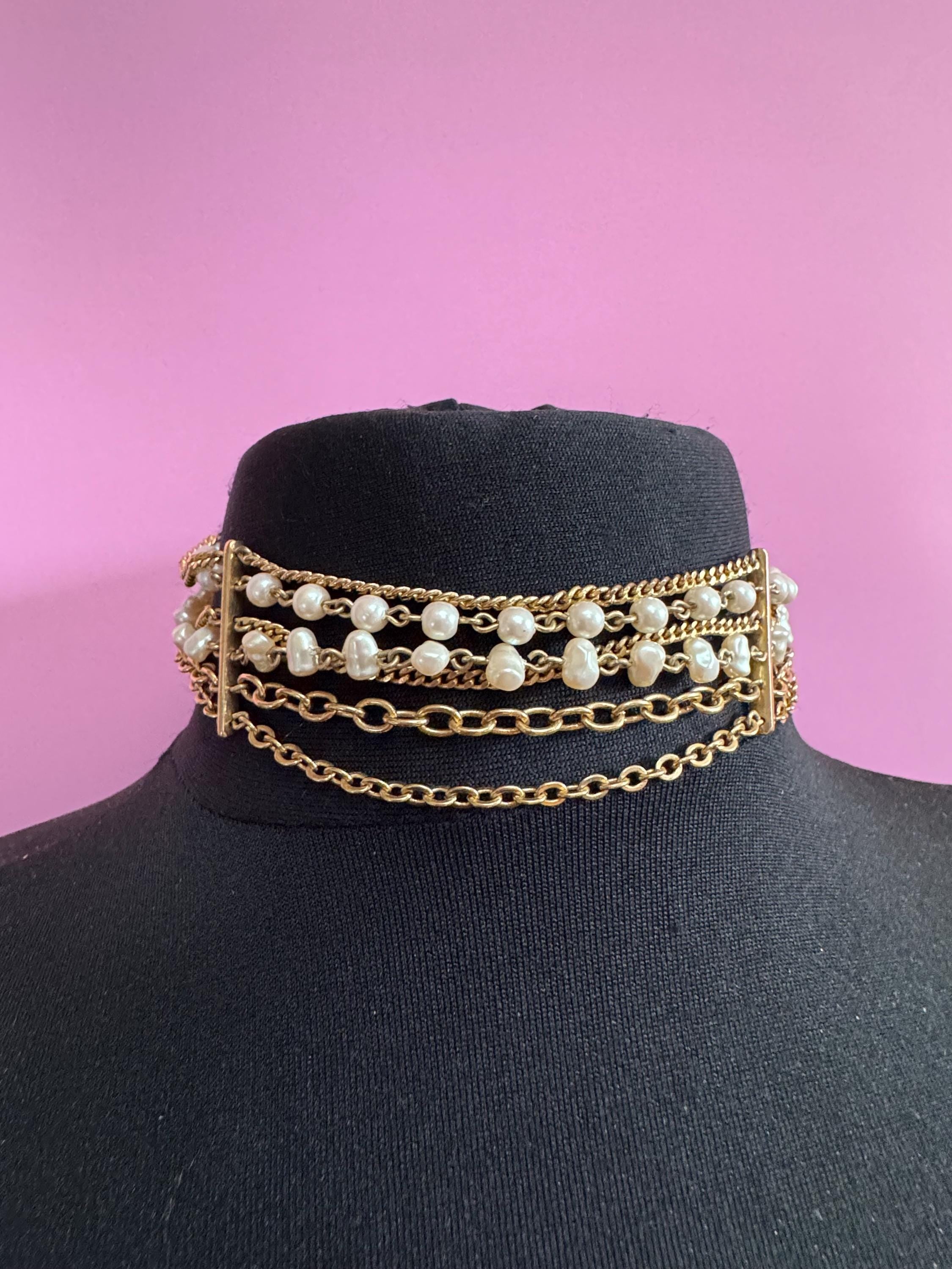Vintage petite fit 39cm Multi Strand cream gold chain link sit on the neck Pearl Choker Necklace