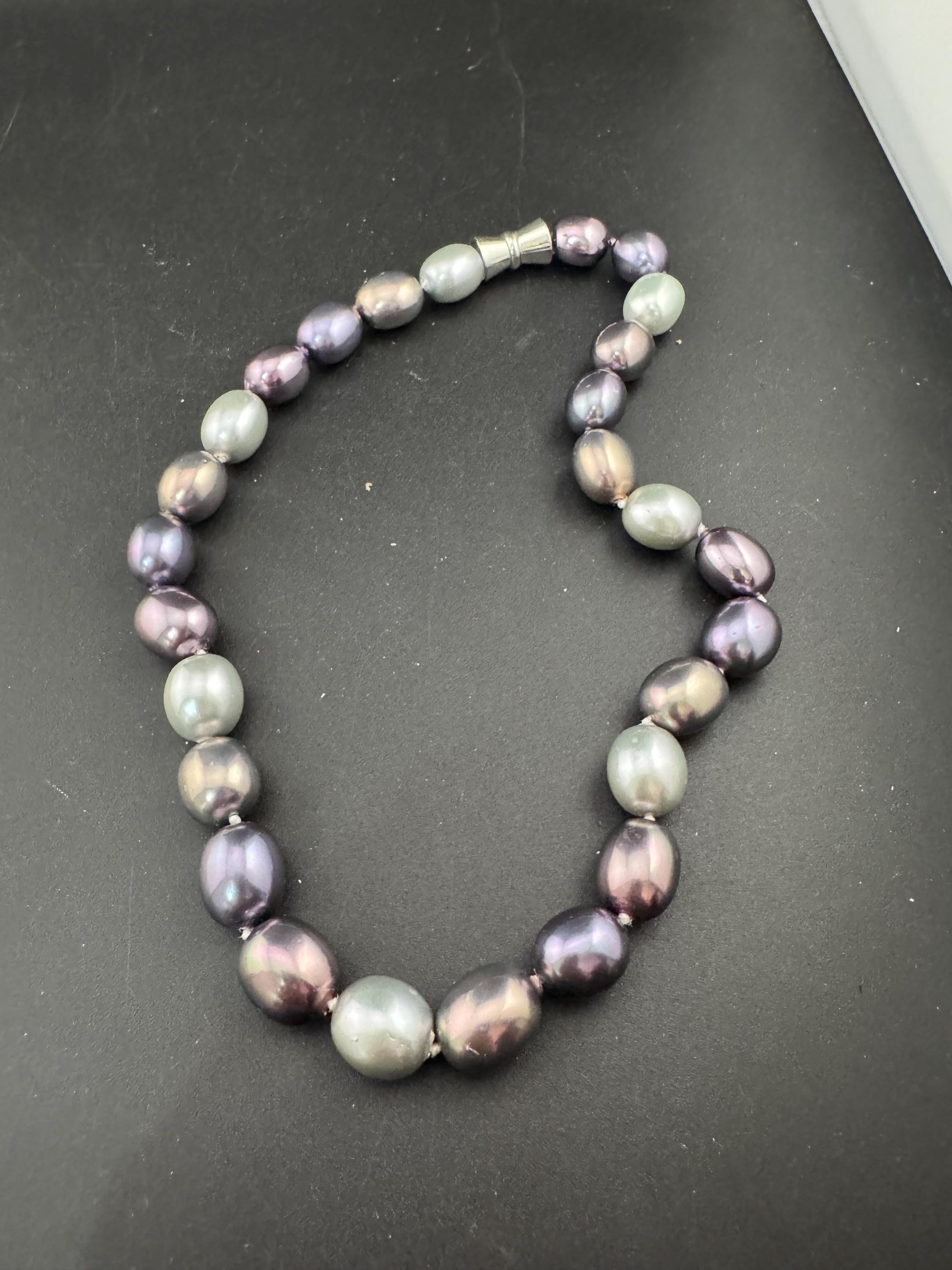 retro chunky steel grey , purple large glass oval faux pearls wide choker necklace with magnetic clasp 46cm