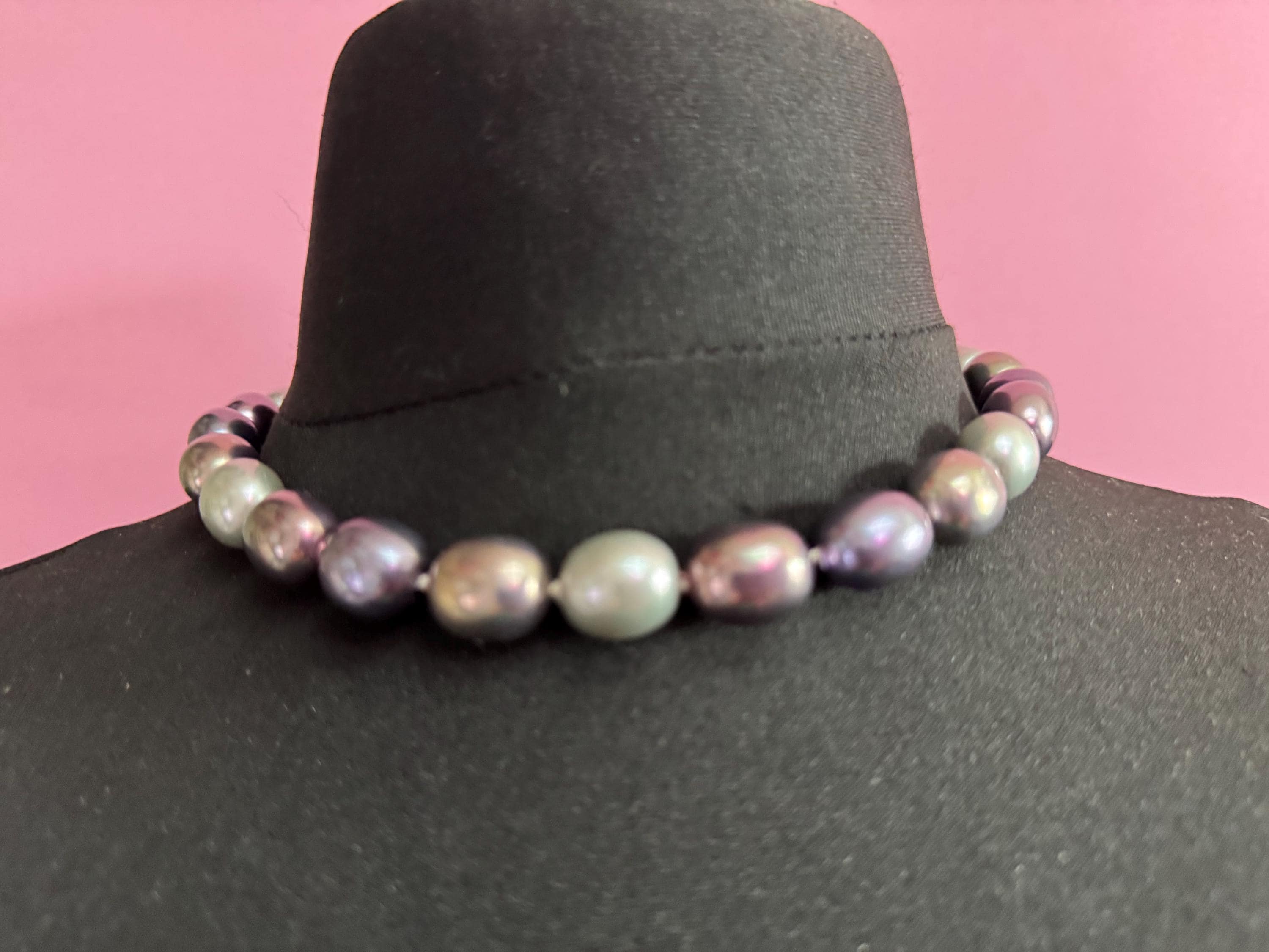 retro chunky steel grey , purple large glass oval faux pearls wide choker necklace with magnetic clasp 46cm