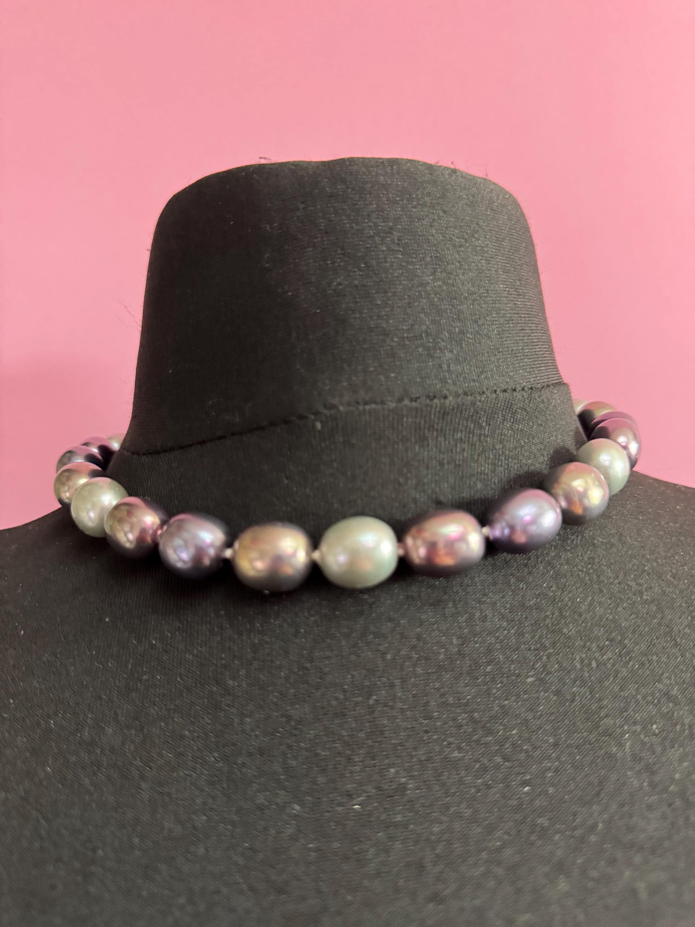 retro chunky steel grey , purple large glass oval faux pearls wide choker necklace with magnetic clasp 46cm