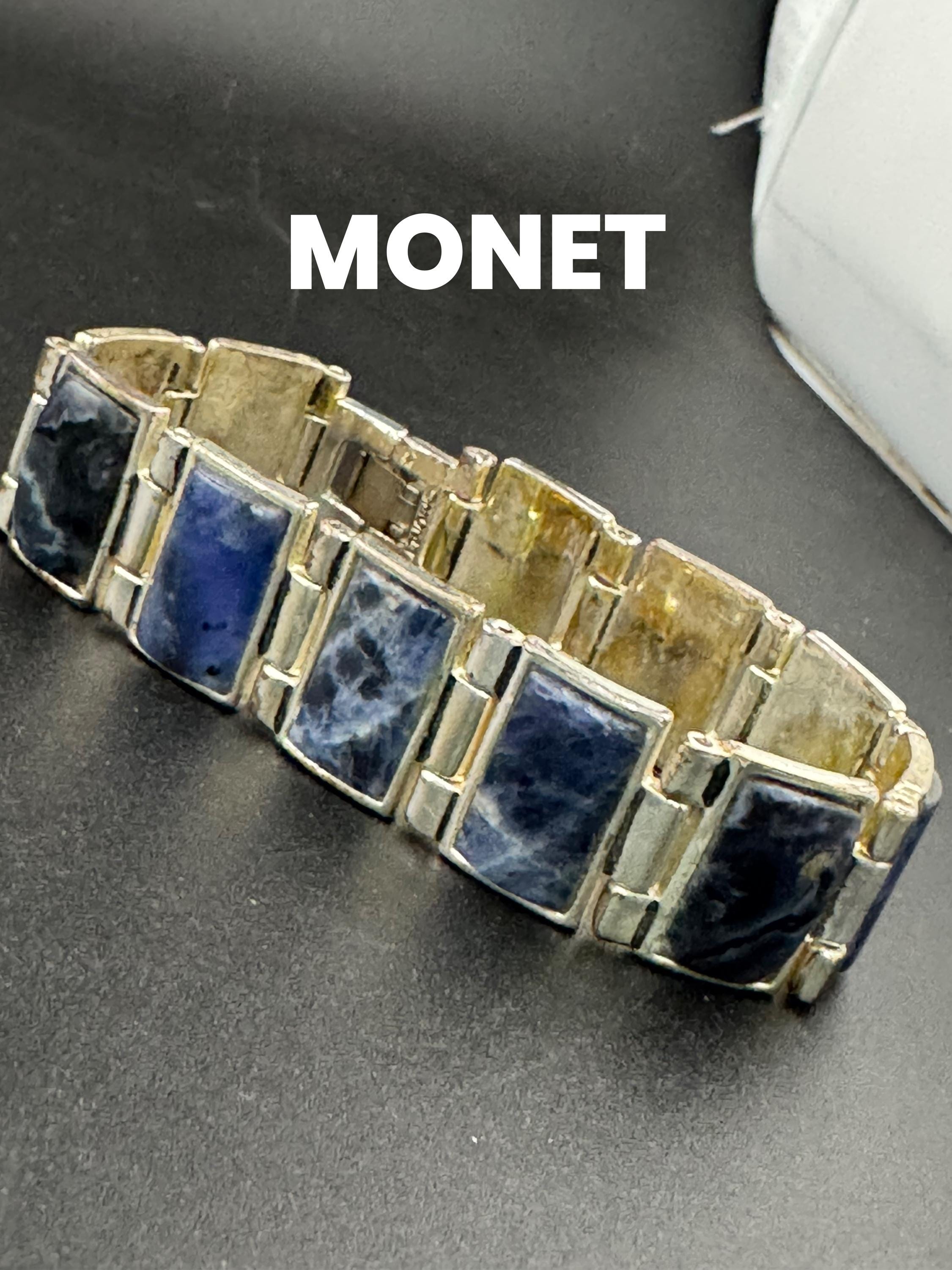 retro designer MONET signed silver tone faux blue gemstone acrylic cabochon panel link bracelet 19.5cm x 16mm