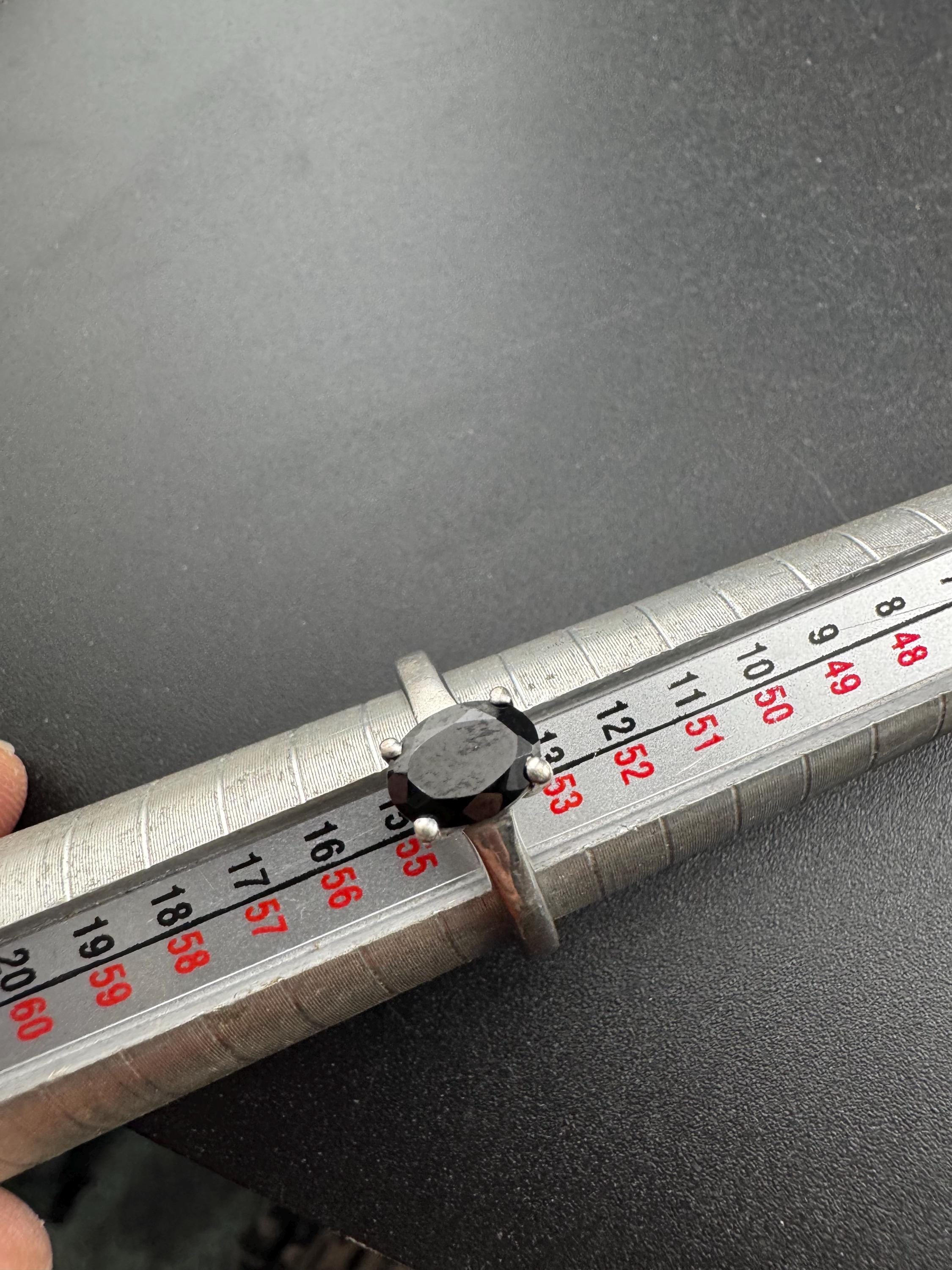 Retro Black Gemstone Ring: Sterling Silver 925 - UK Size N.5