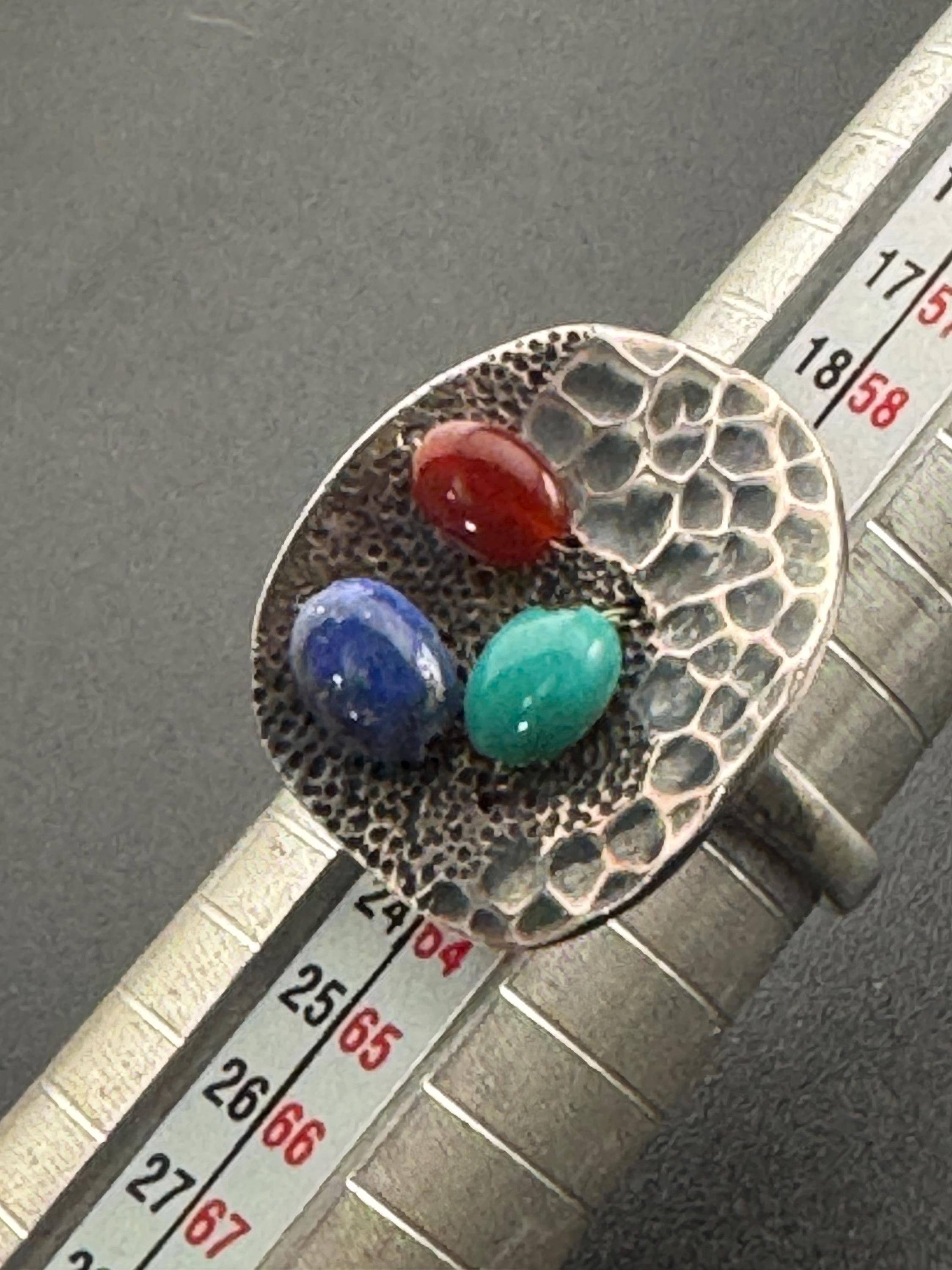 Mens Sterling Silver Gemstone Ring: Lapis, Malachite, Carnelian - UK Size T