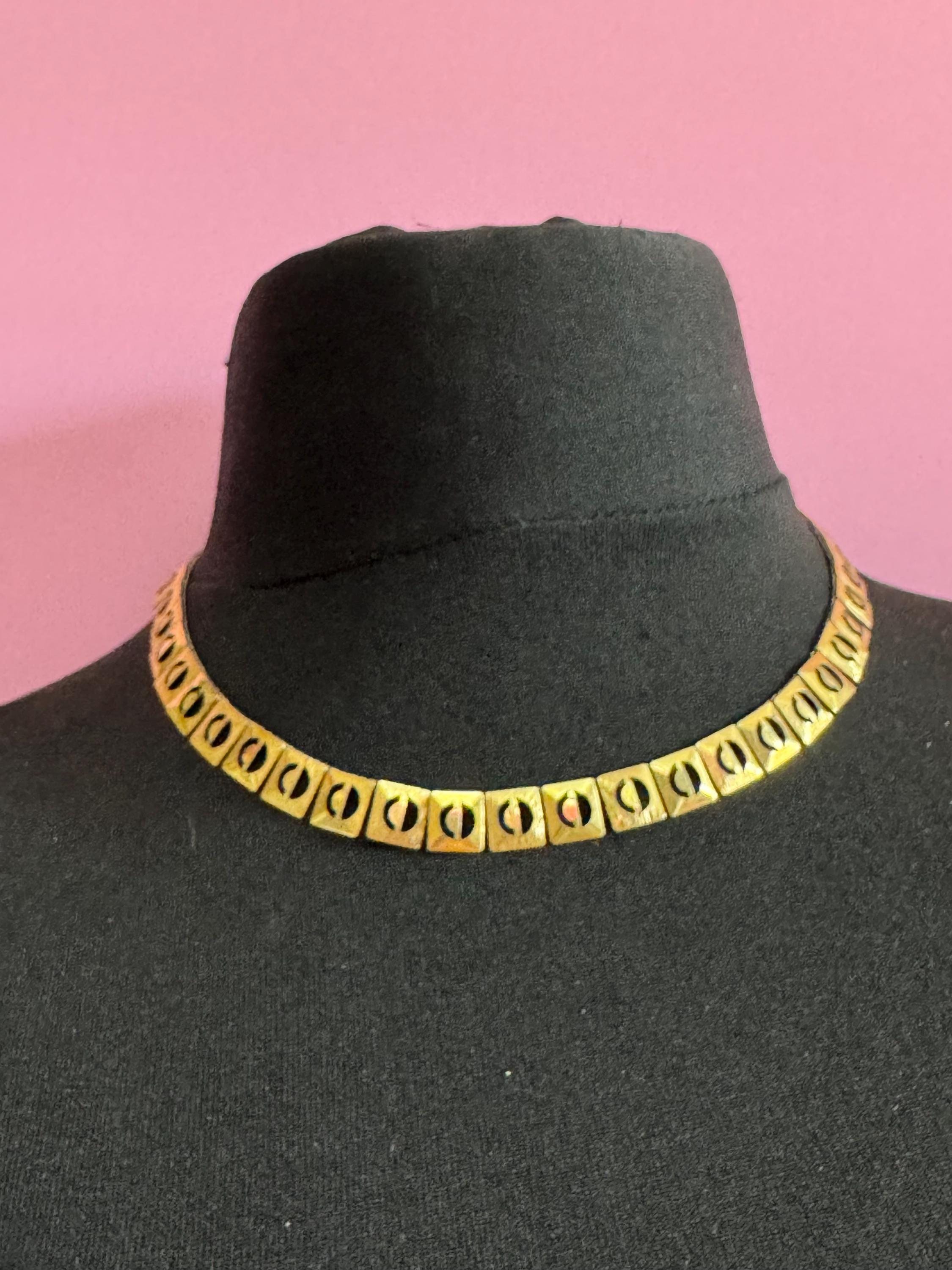Vintage mid century gold plated openwork collar choker necklace