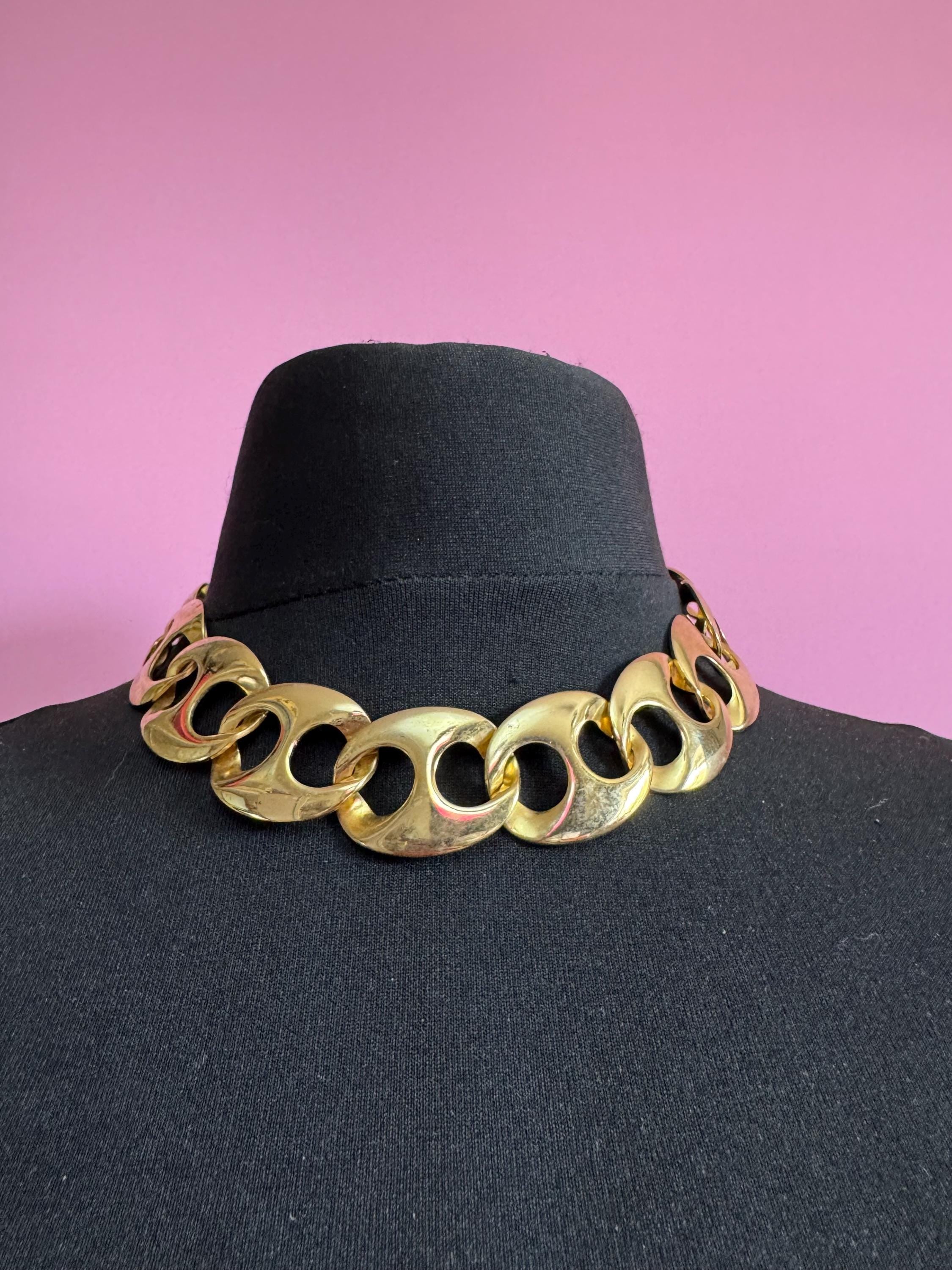Nautical vintage gold tone modernist wide mariner link choker necklace