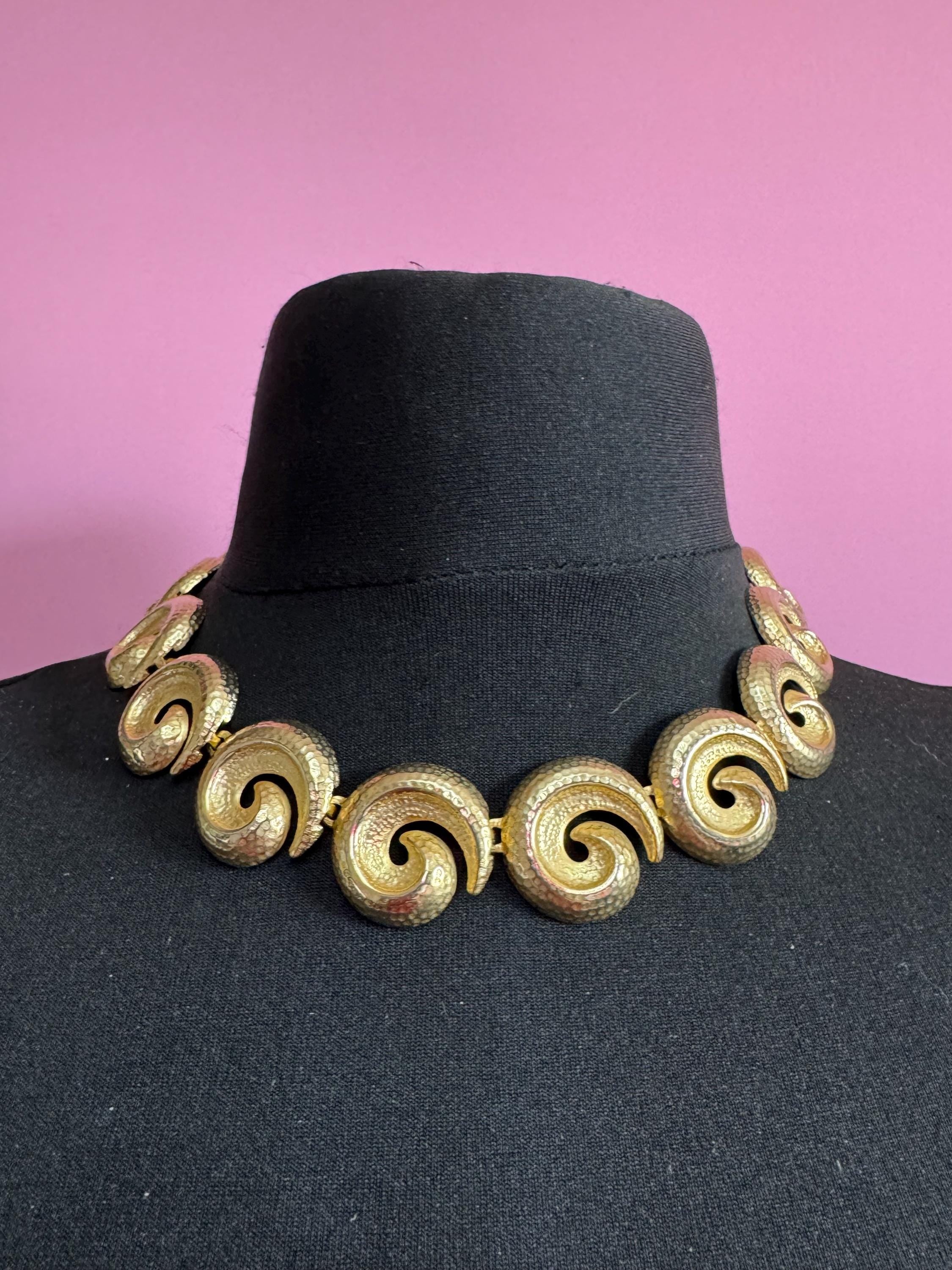 vintage modernist gold plated panel link swirl design wide choker necklace 47cm