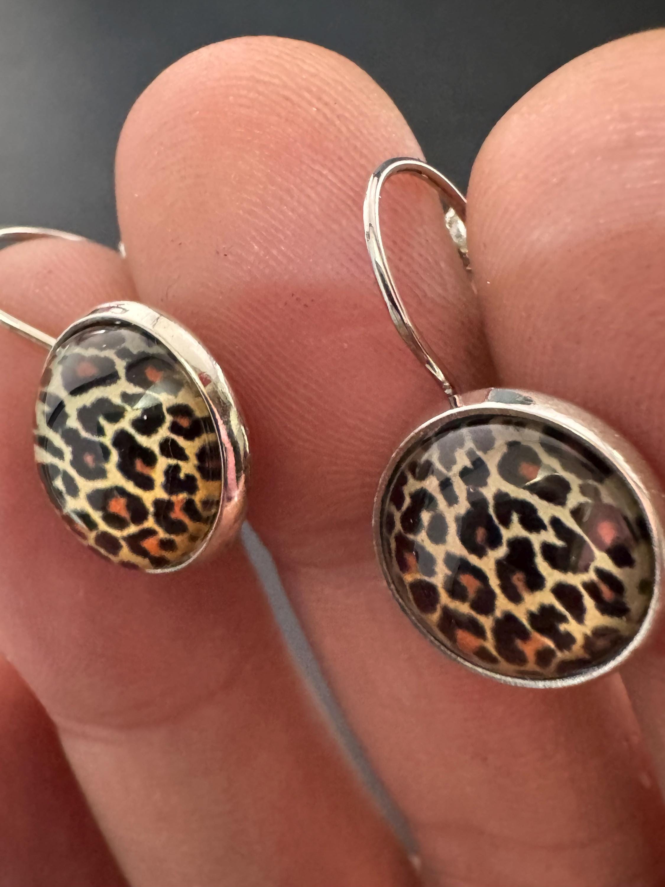 14mm Silver Brown animal Leopard print drop earrings, silver tone lever back glass cabochons.