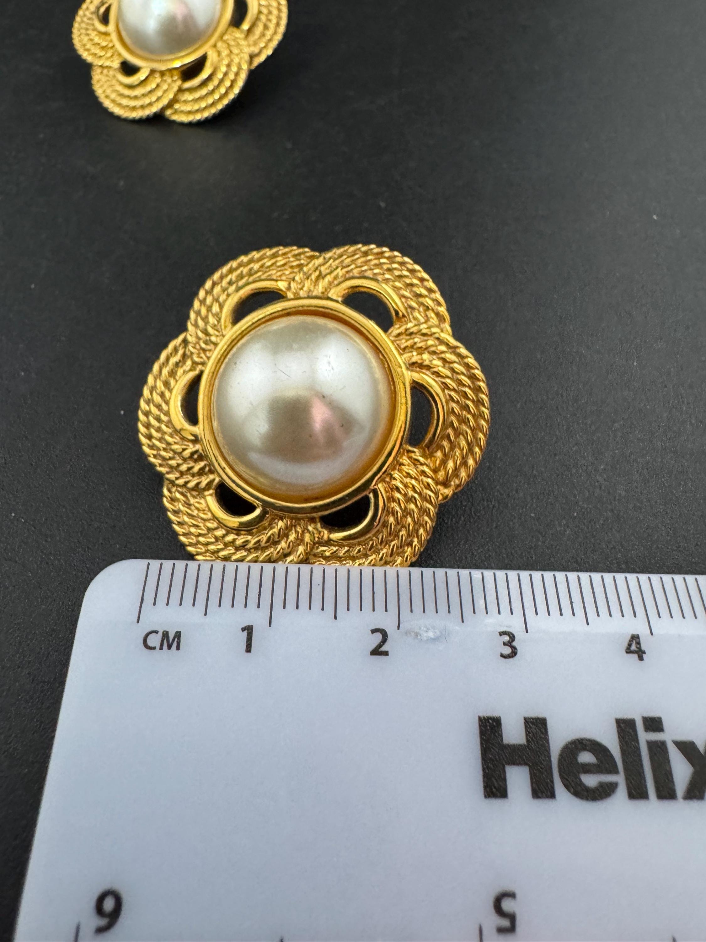 Signed Napier vintage 1980s Gold tone cream faux pearl pair large stud  earrings pierced