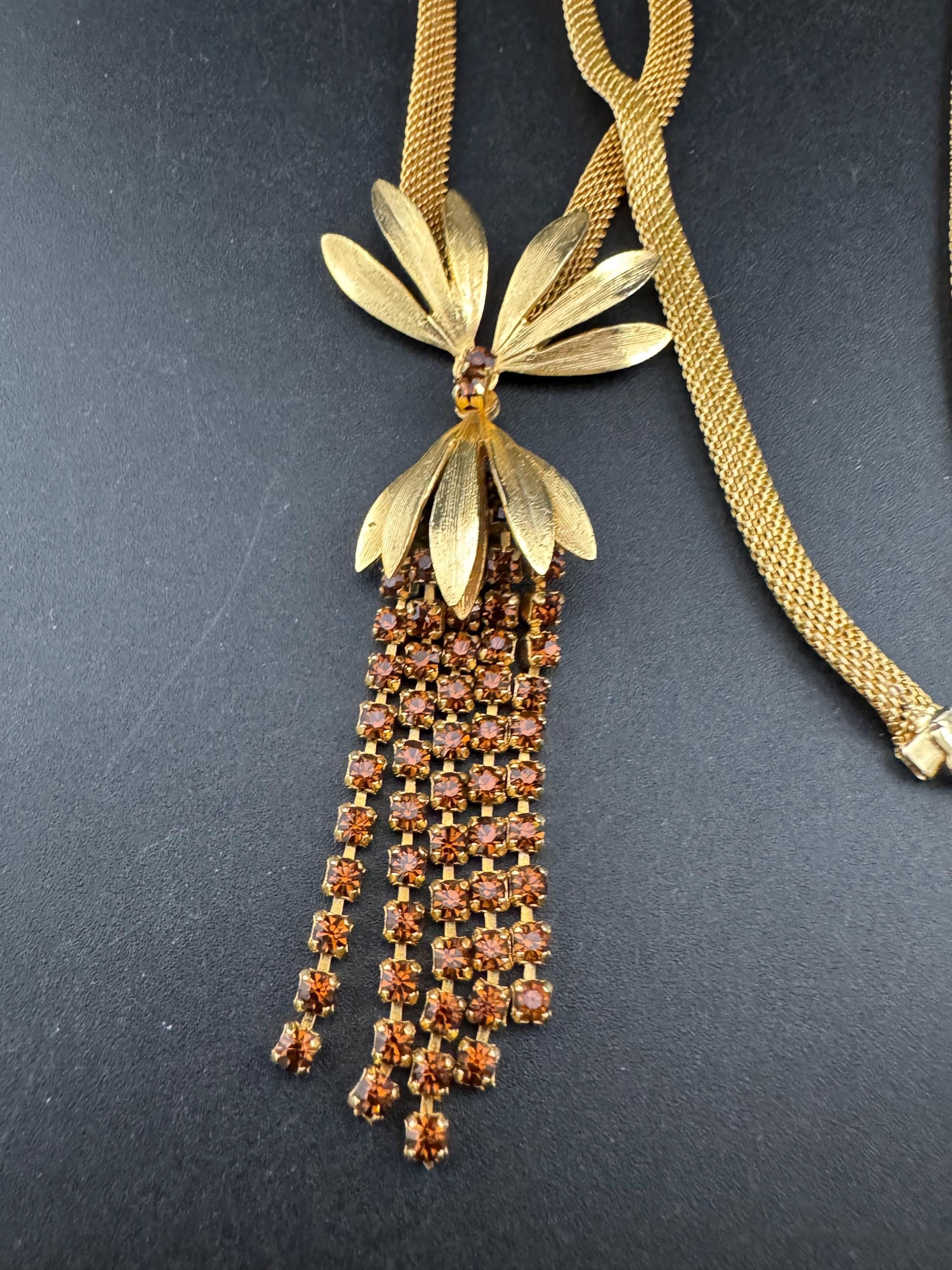 Vintage gold tone cognac brown glass diamanté lariat dropper necklace 1960s
