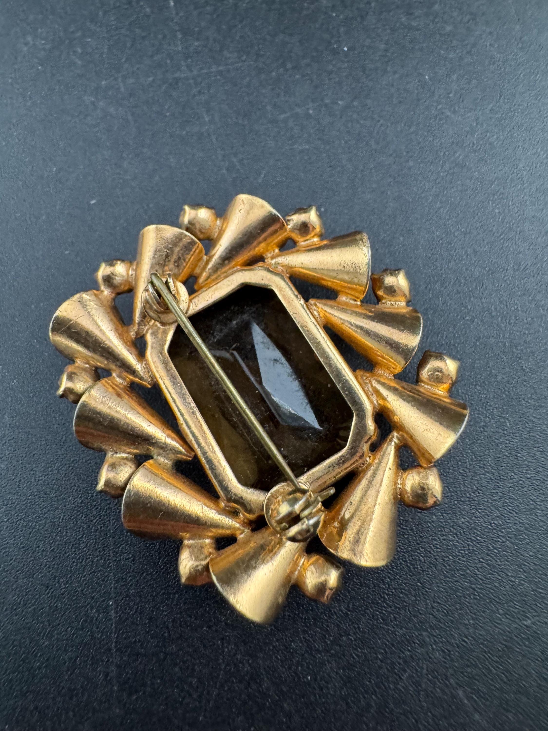 vintage orange citrine and brown cognac glass open back brooch 1950s