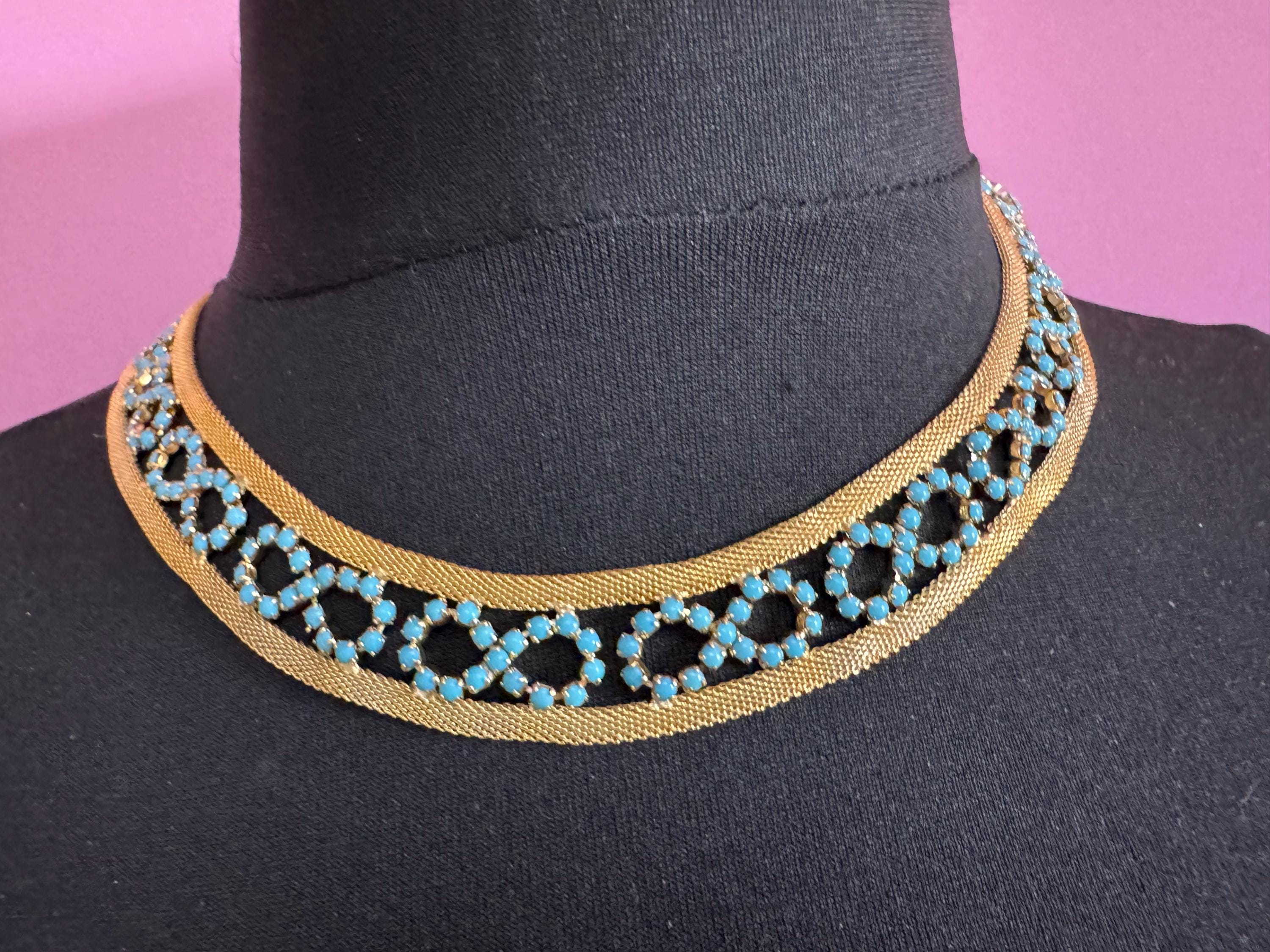 Vintage 1960s gold tone mesh choker necklace with turquoise glass rhinestones adj to 47cm long