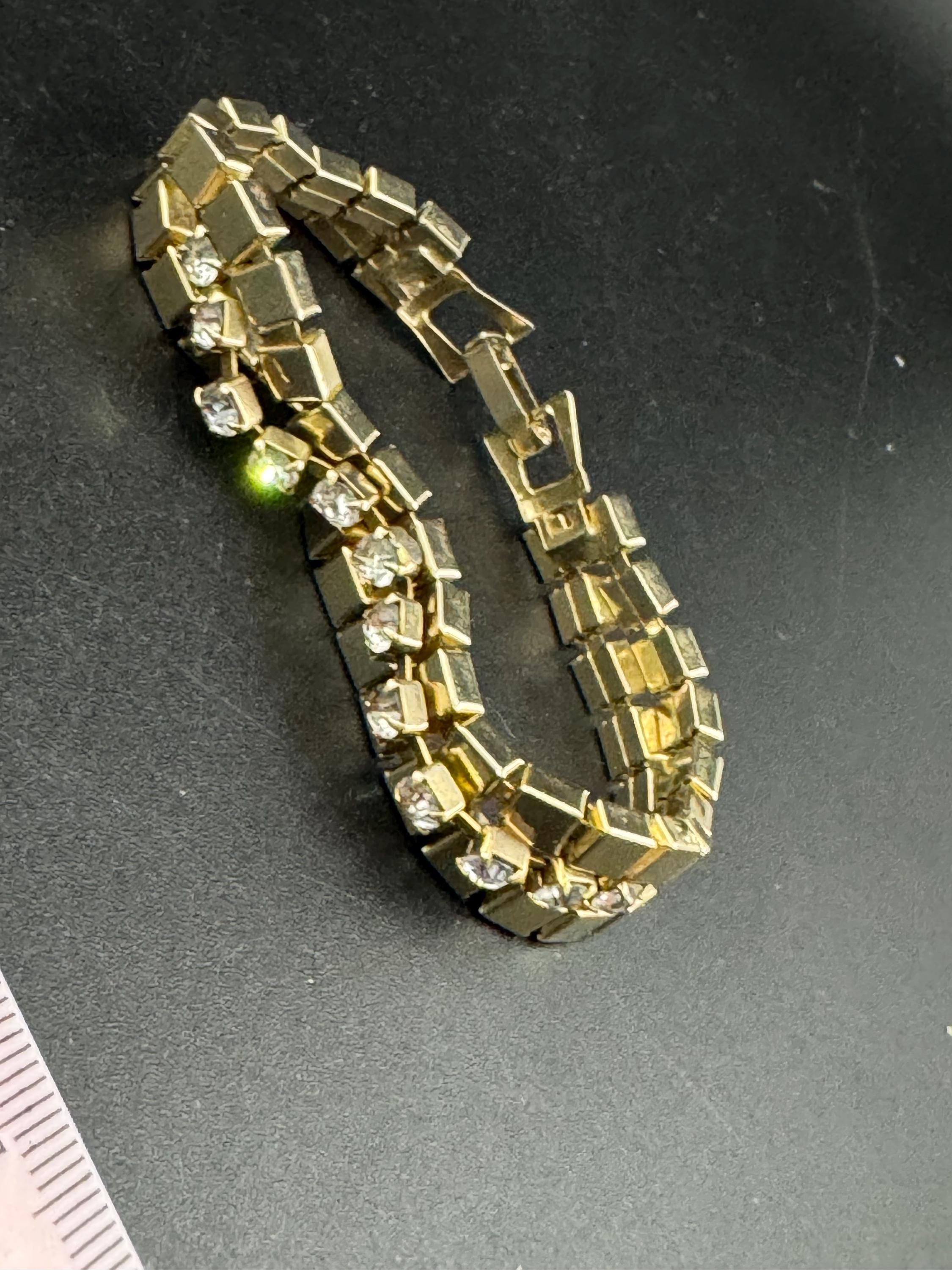 Vintage 1960s Gold Tone Brick Link Bracelet: Diamanté Glass Stones