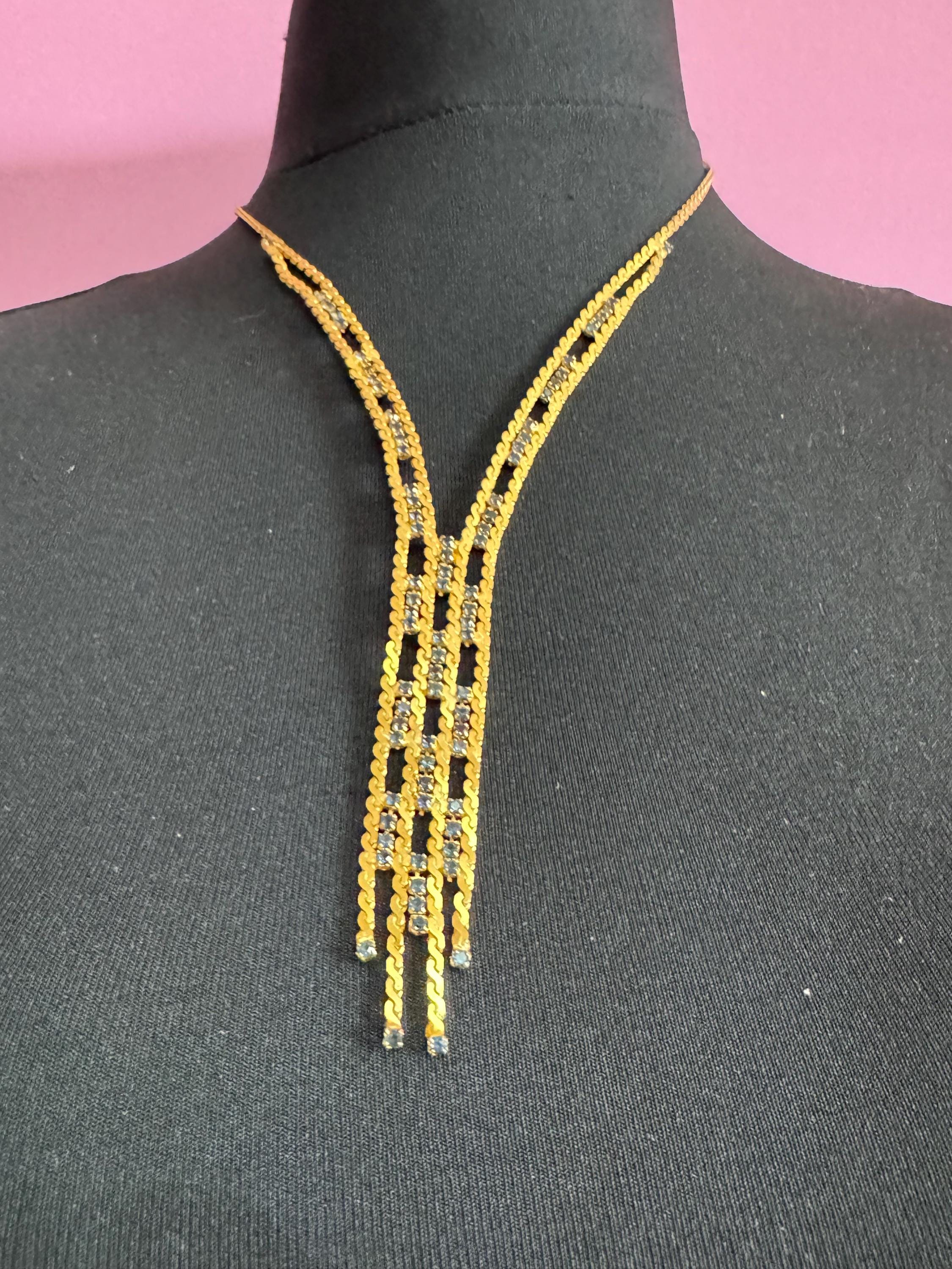 Vintage 1960s 1970s gold tone mesh lariat drop knot necklace with sapphire blue glass paste stones adj to 54cm