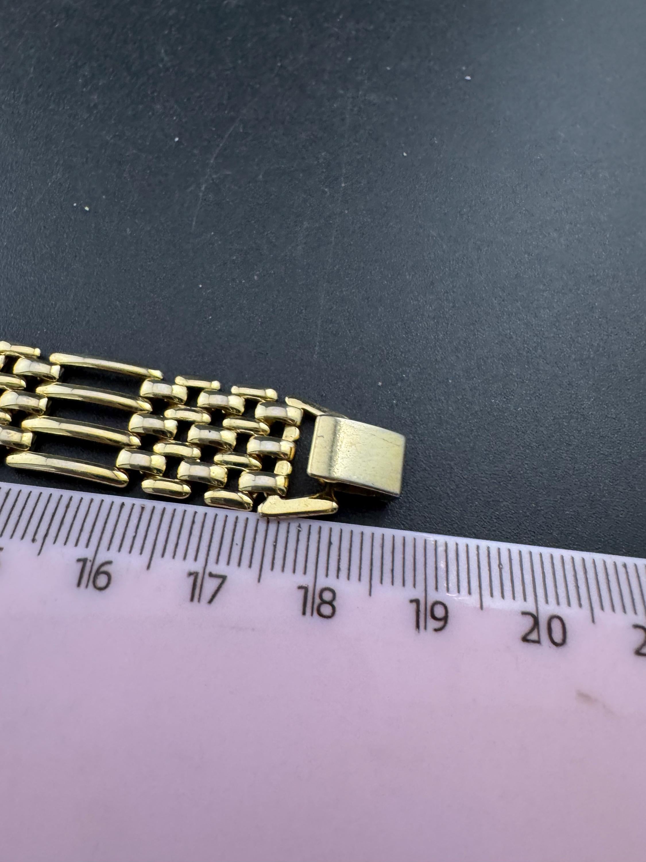 Vintage Modernist wide Flat brick panther link gold tone 1980s women's bracelet