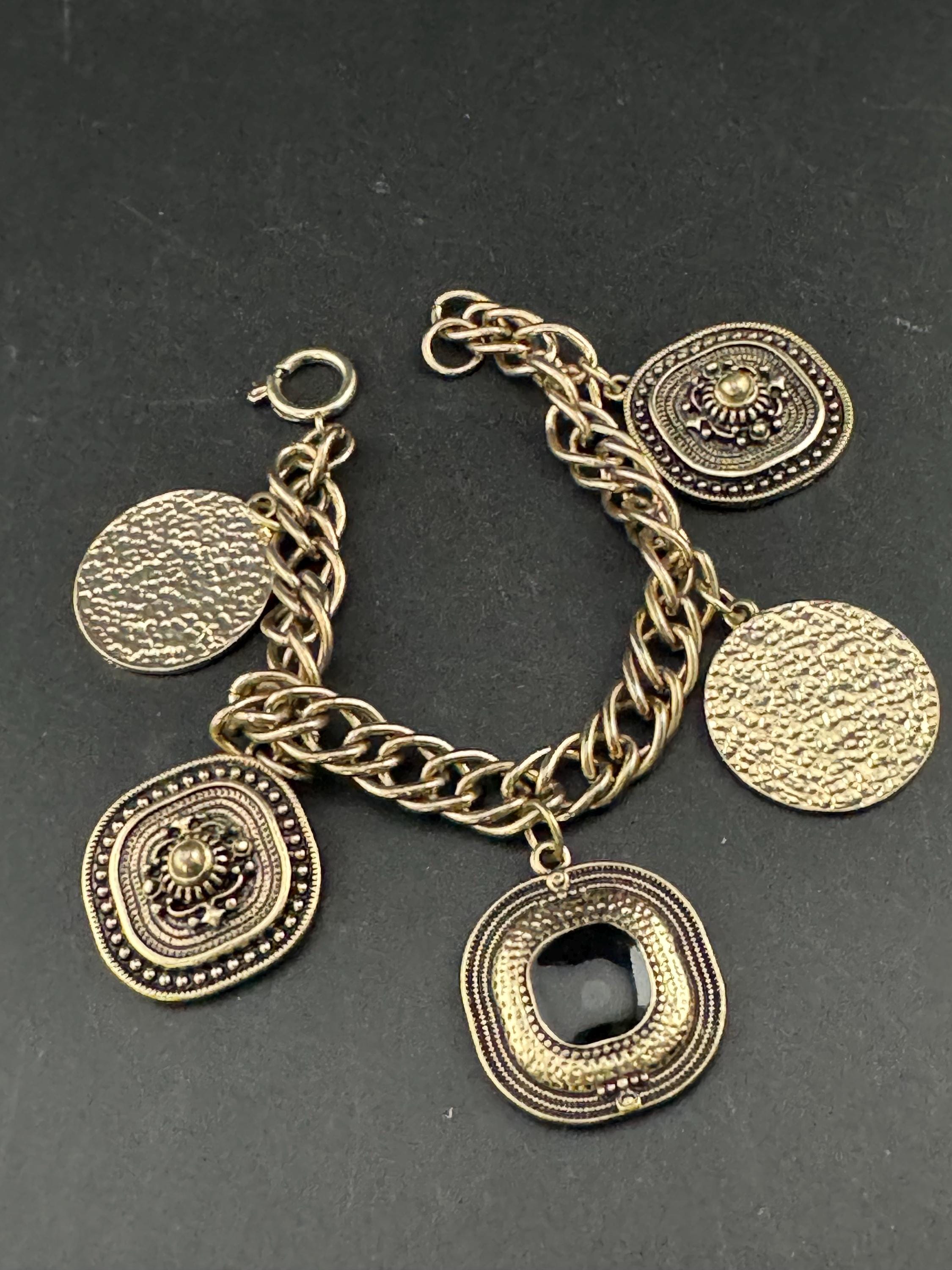 Retro 1990s oversized Gold tone coin disc cabochon dangly charm bracelet 19.5cm