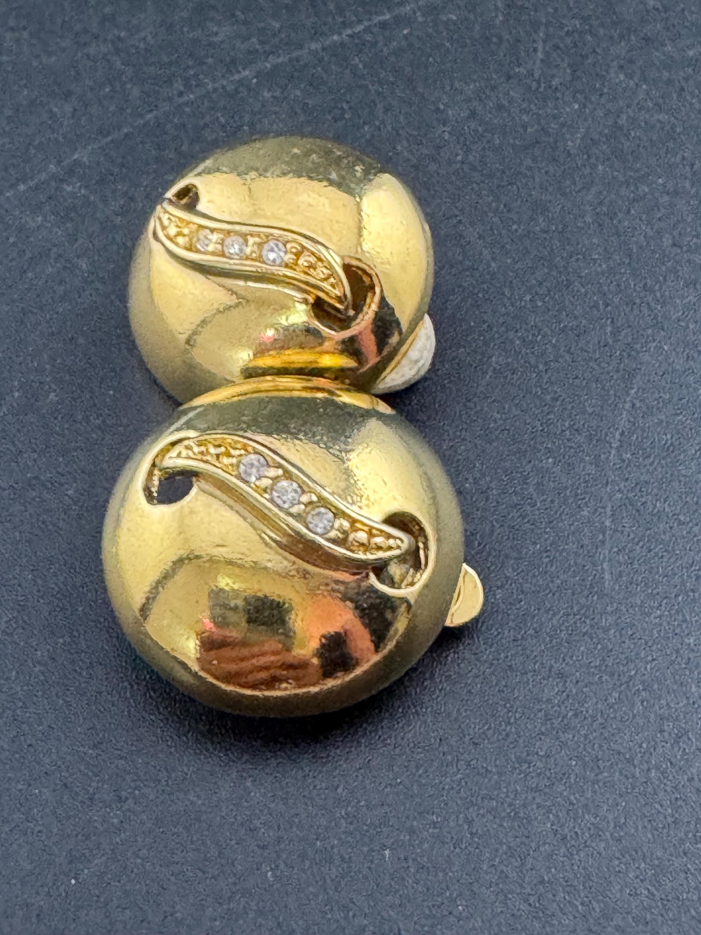 Vintage 80s round domed clear crystal diamanté clip on stud earrings gold tone