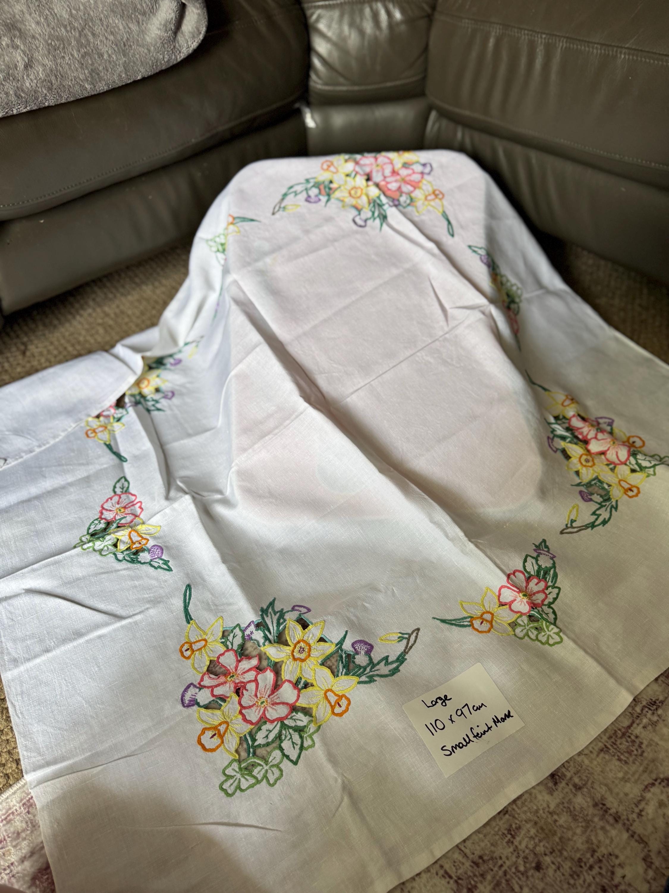 vintage 110 x 97cm cm rectangular embroidered applique floral tablecloth , mid century tablecloths with thistle daffodil rose uk embroidery