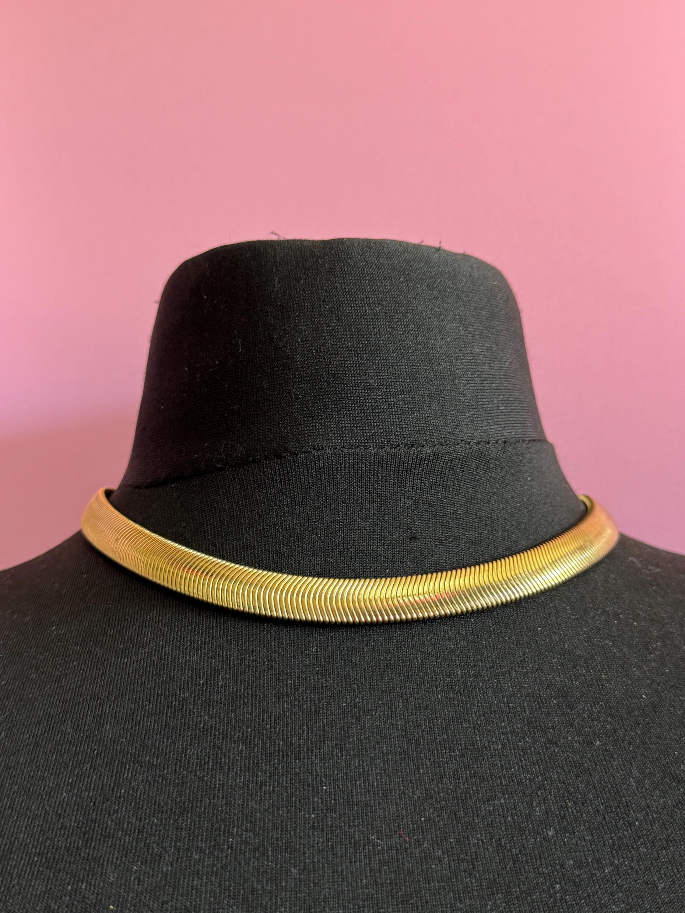 signed GROSSE Germany vintage retro gold tone textured omega chain wide choker necklace