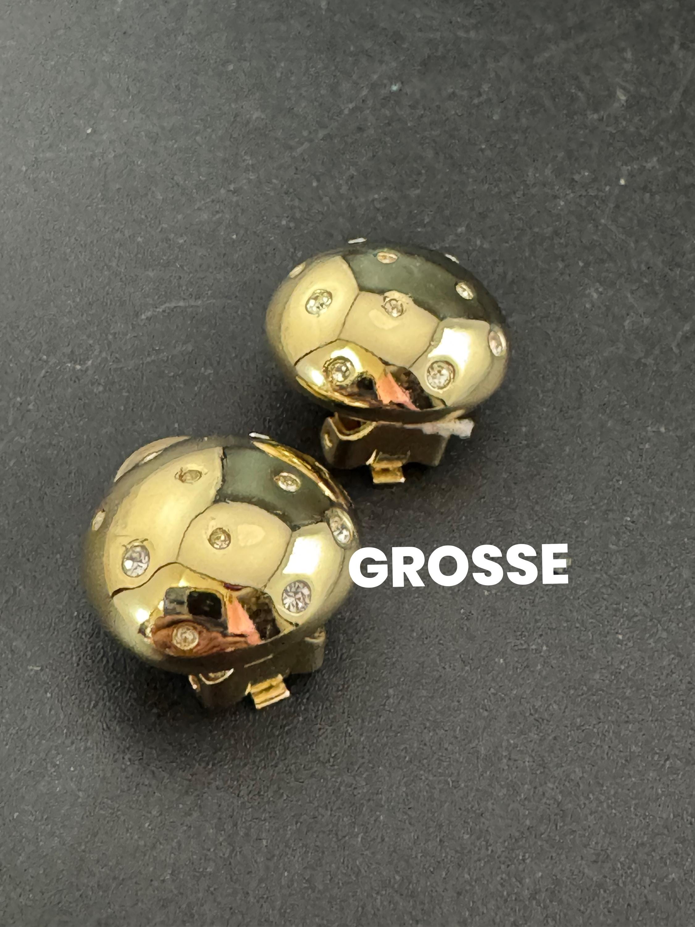 Signed GROSSE Vintage diamanté clear rhinestone paste gold tone domed clip on stud earrings