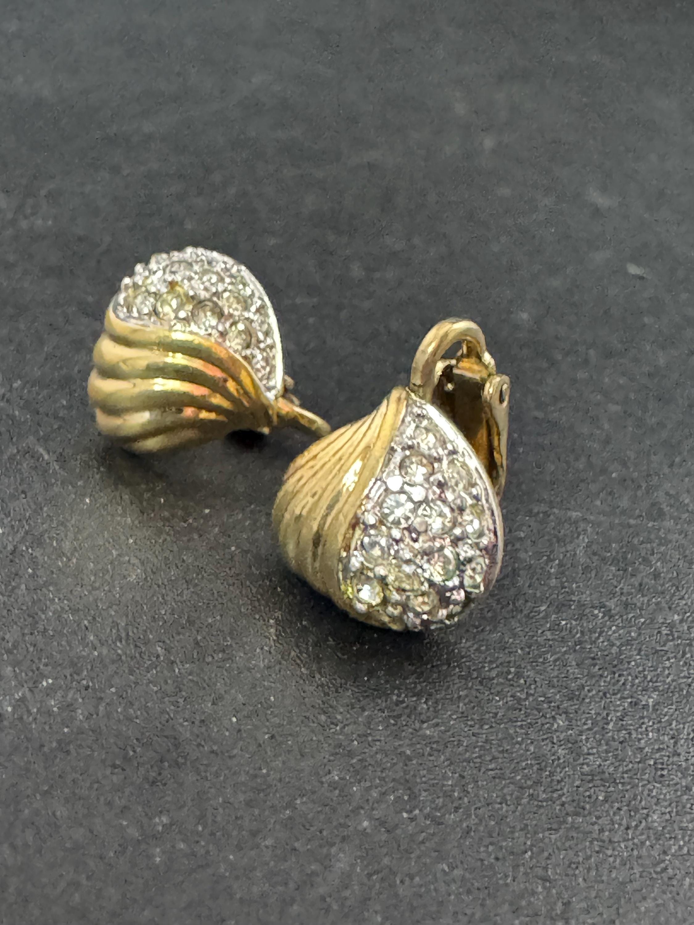 Signed GROSSE Vintage Rhinestone Clip On Earrings - Gold Tone