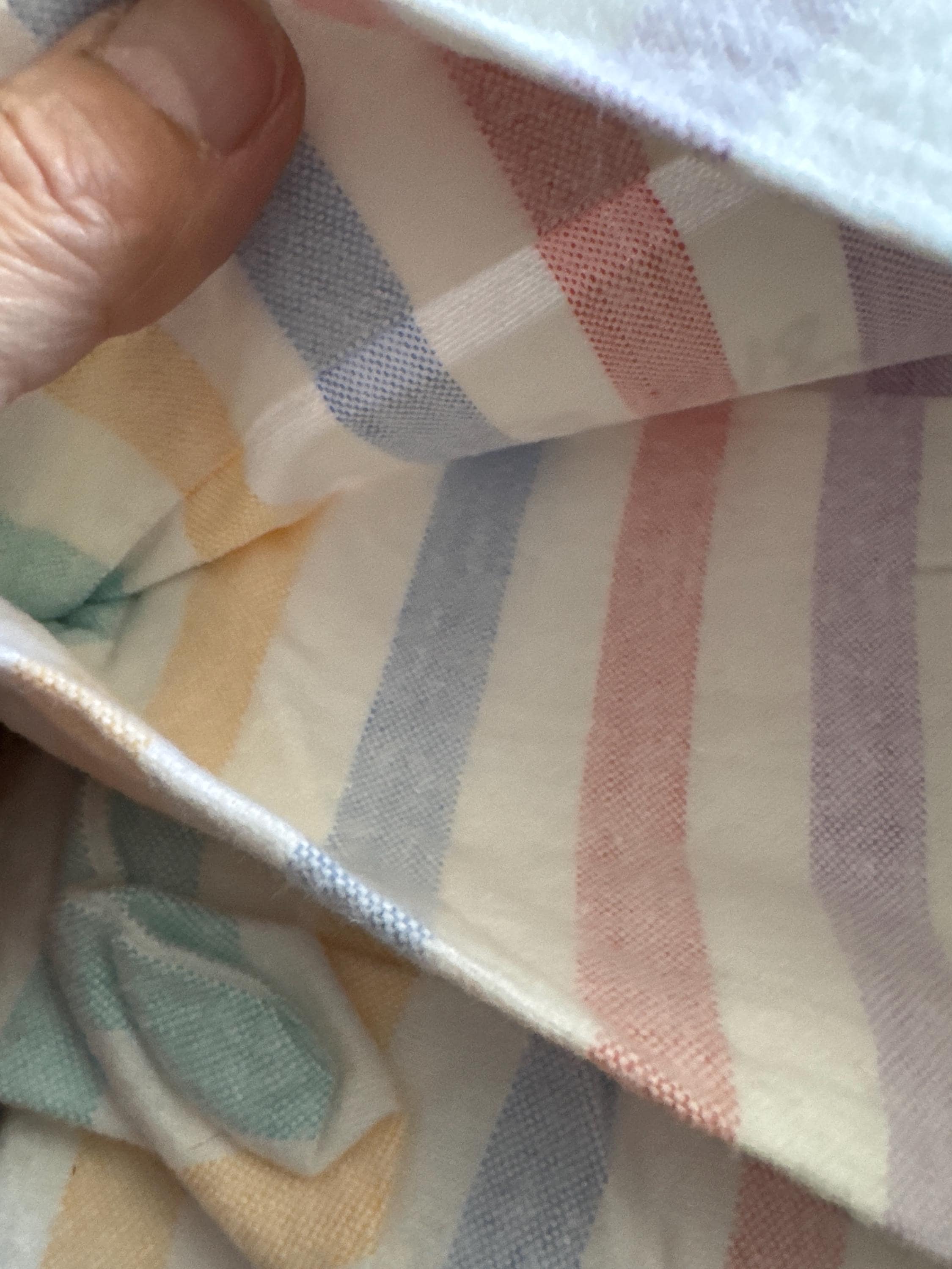 Pair 2 pillowcases flannelette brushed cotton candy stripes   Autumn winter cottage chateau vintage bedding pillow cases 18 x 28”inch