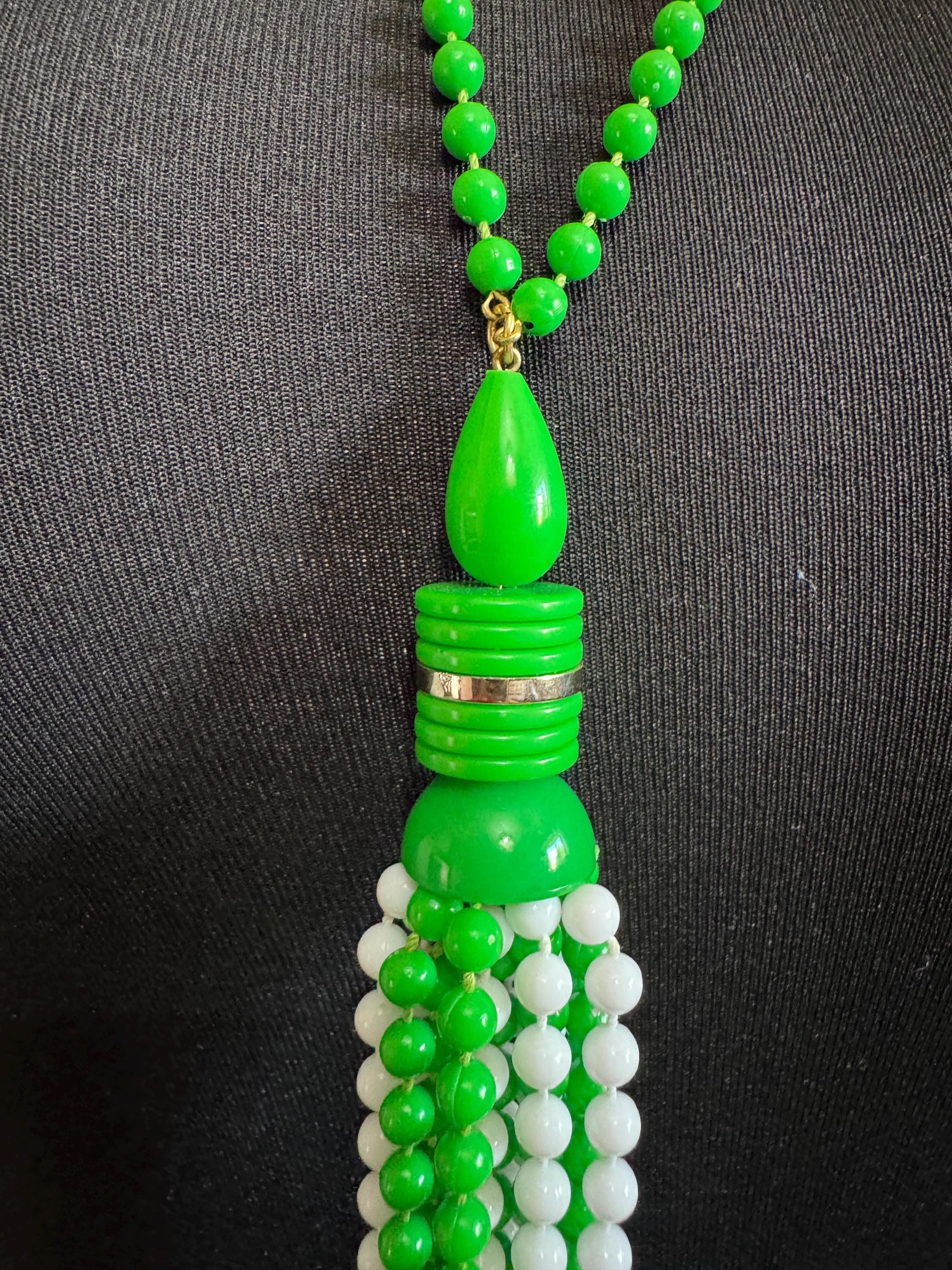 Vintage 1960s bright green and white plastic beaded long tassel necklace 76cm long