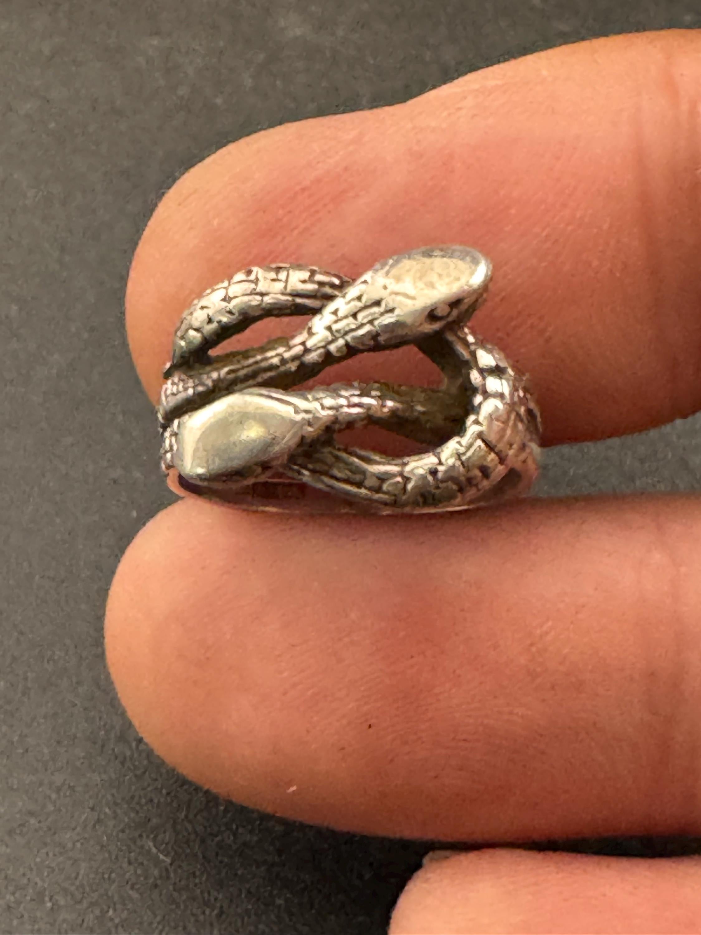 Size H petite fingers ladies dainty 925 sterling silver snake ring 2.8 grams