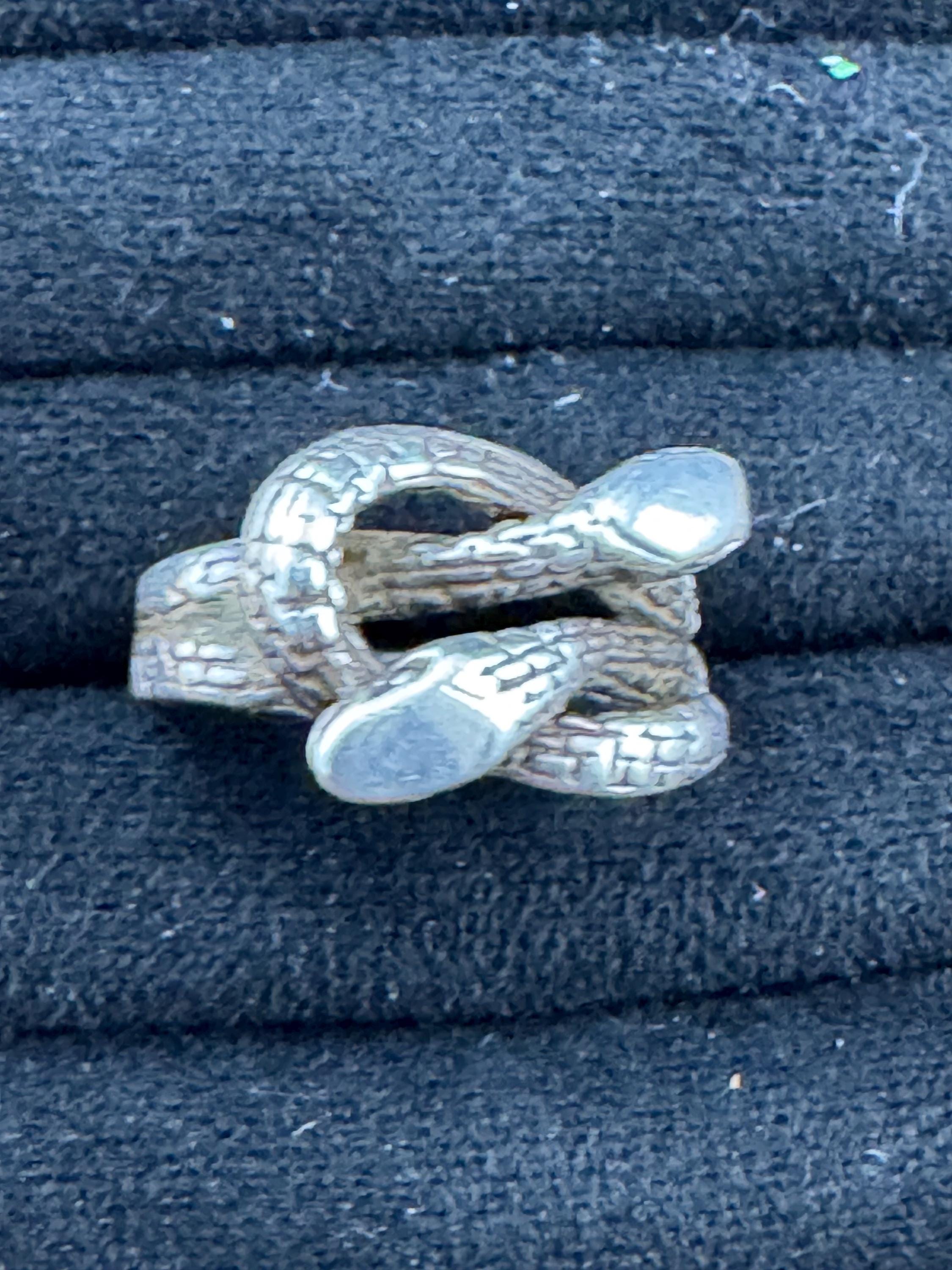 Size H petite fingers ladies dainty 925 sterling silver snake ring 2.8 grams