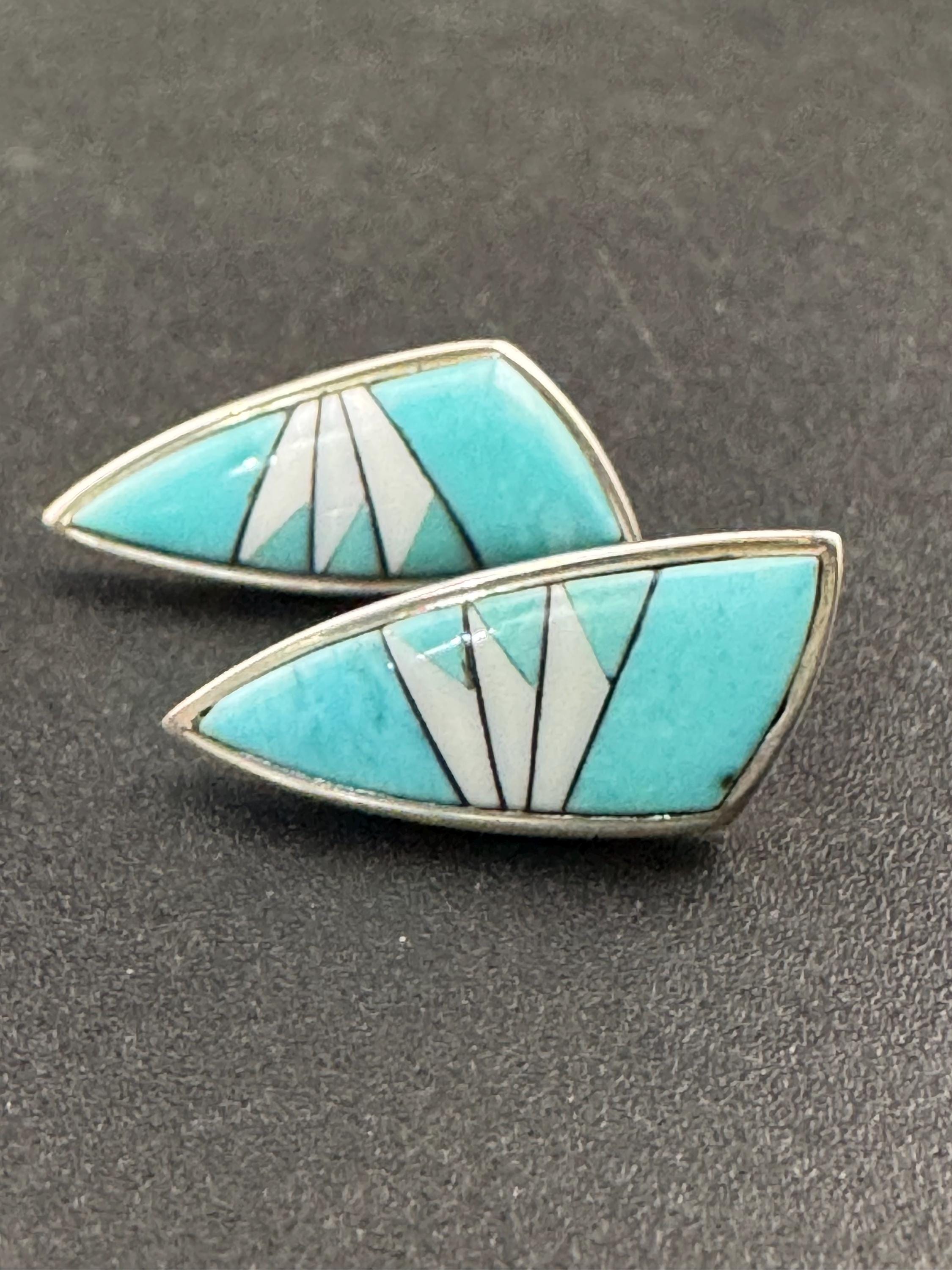 Vintage weighty modernist bright turquoise blue triangular pierced stud earrings 925 sterling silver 4.8 grams