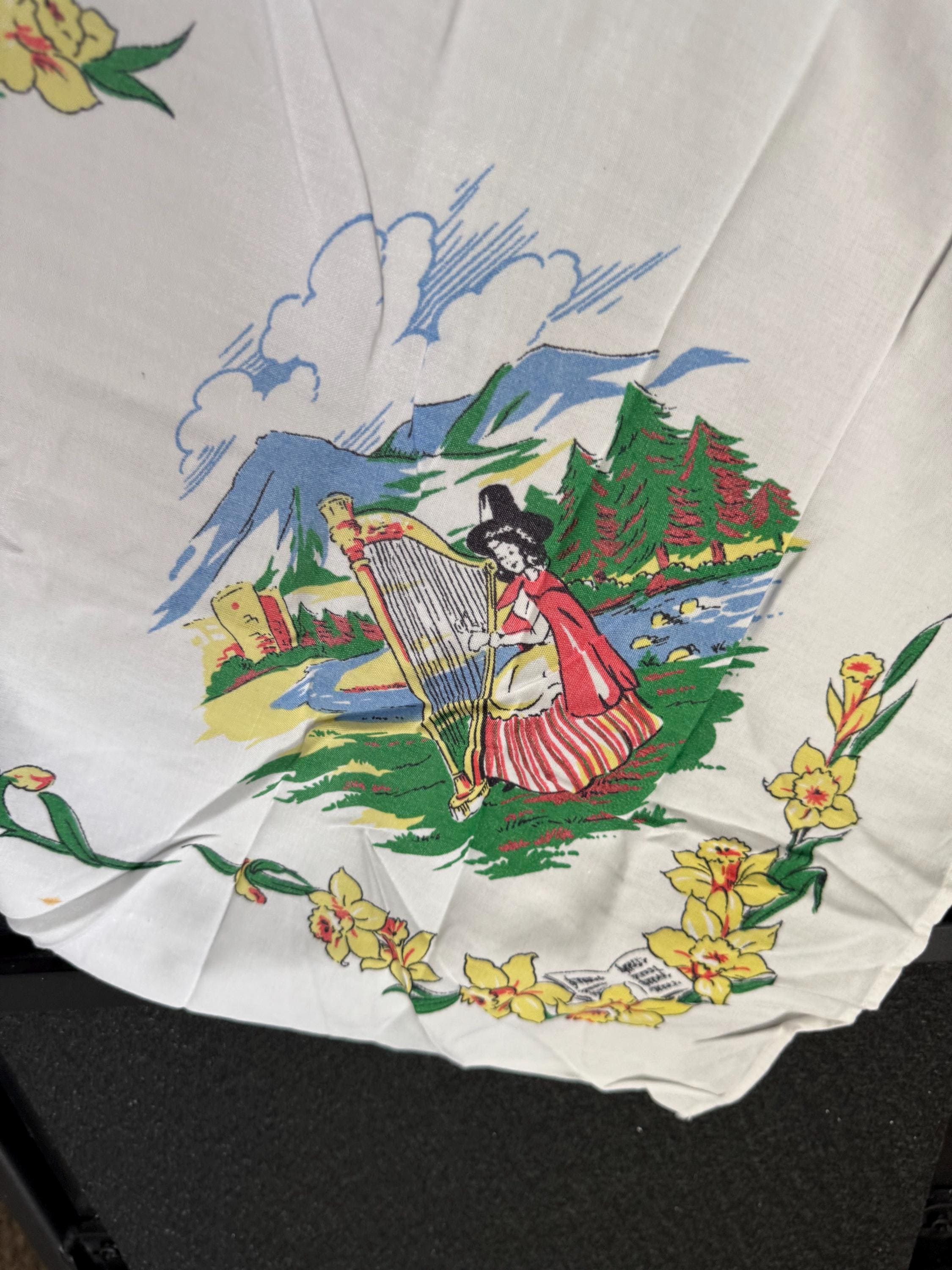 88cm near square souvenir of Wales tourist vintage linen Welsh cotton tablecloth, printed  ideal tearooms