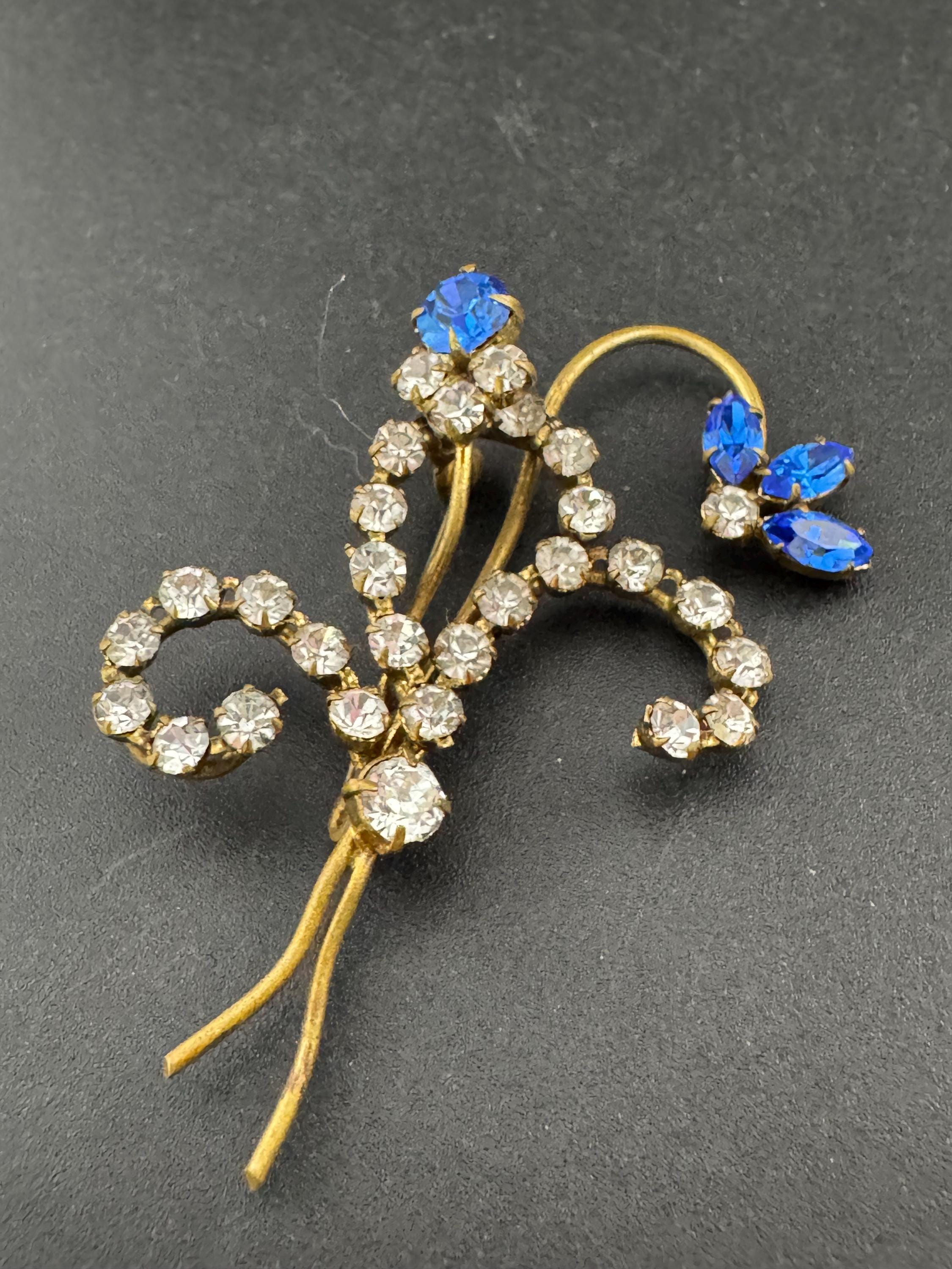 Vintage sapphire blue Faceted glass Diamanté floral Brooch