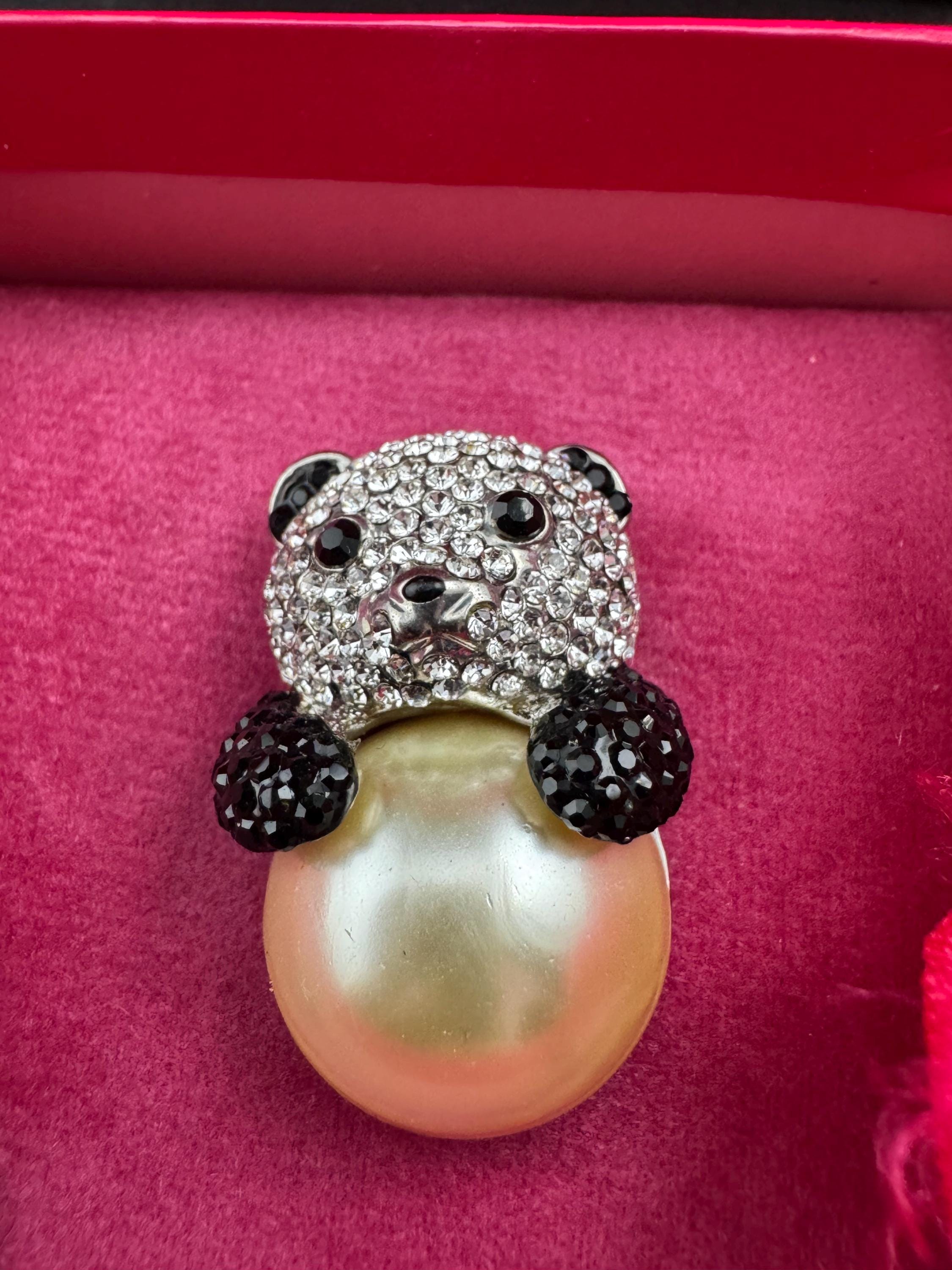 signed butler & Wilson novelty faux pearl diamanté rhinestone panda bear brooch lapel pin, boxed